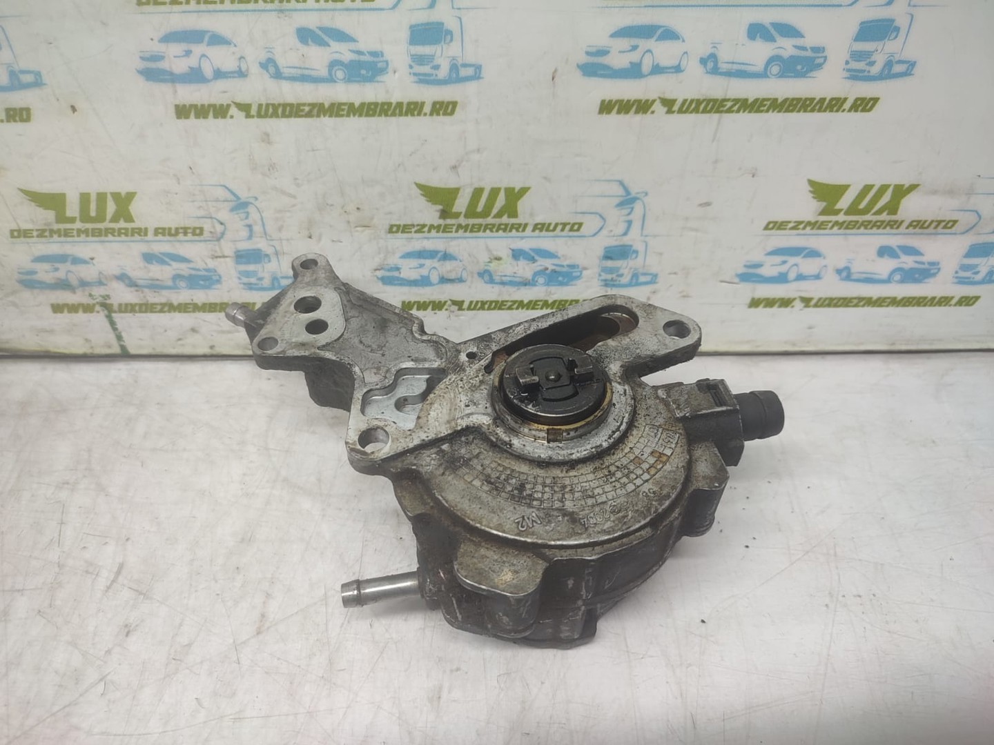 Pompa vacuum 038145209 Volkswagen Polo 4 (9N) (facelift) (2005 - 2009)