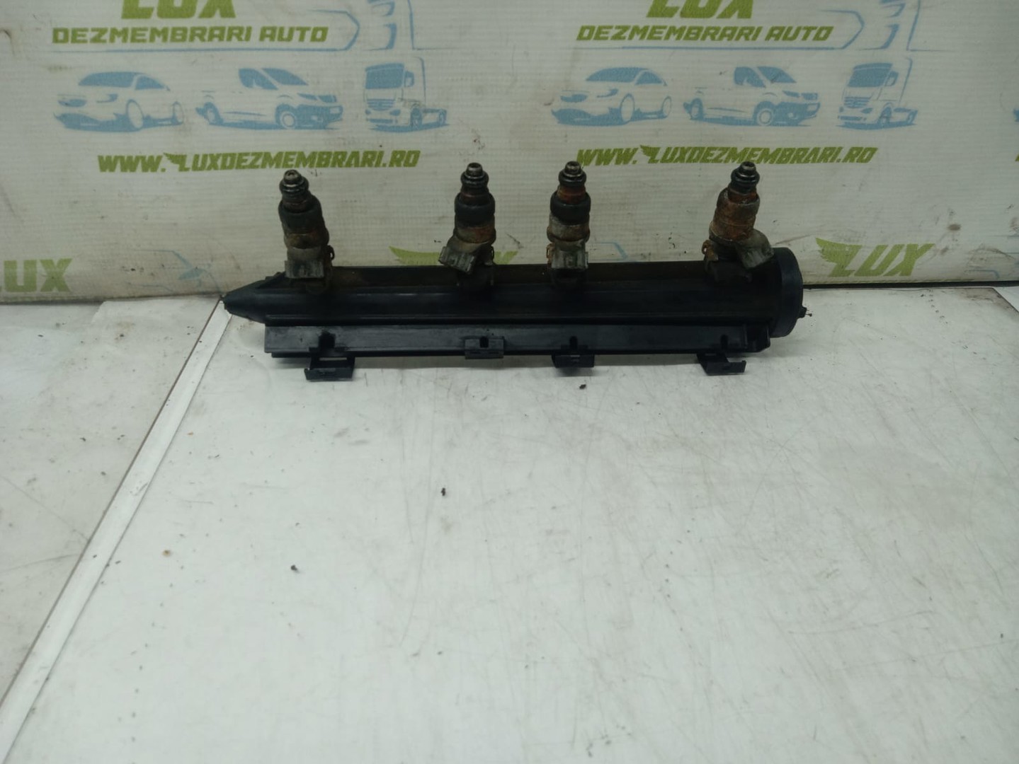 Rampa injectoare 06a133317 Skoda Fabia 5J (2007 - 2010)