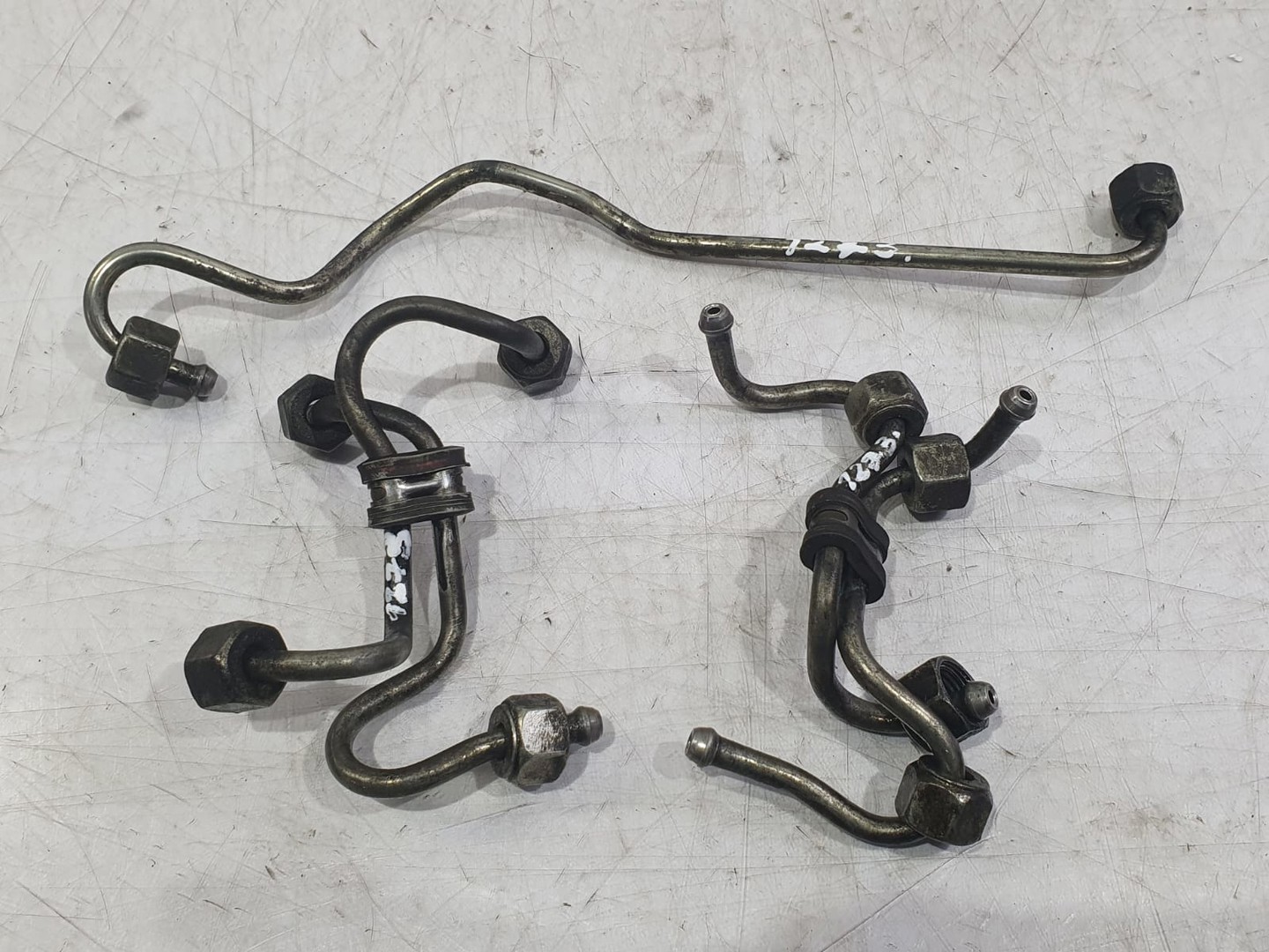 Conducta injector BMW Seria 3 E90 (2004 - 2010)