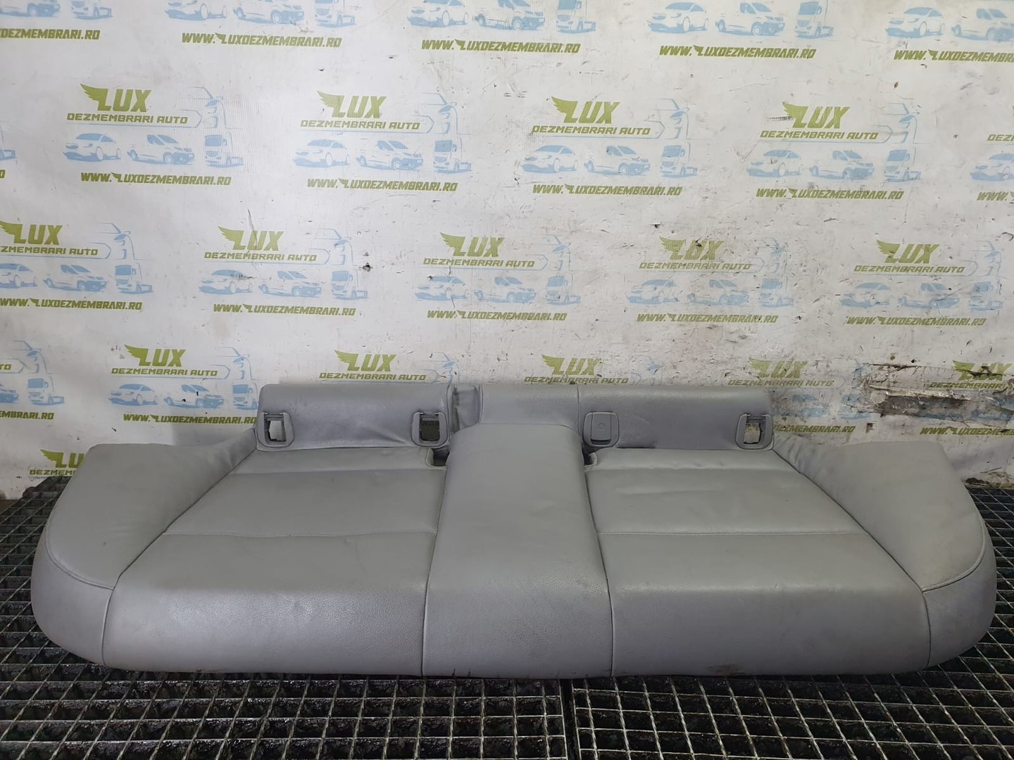 Bancheta spate BMW Seria 3 E90 (2004 - 2010)