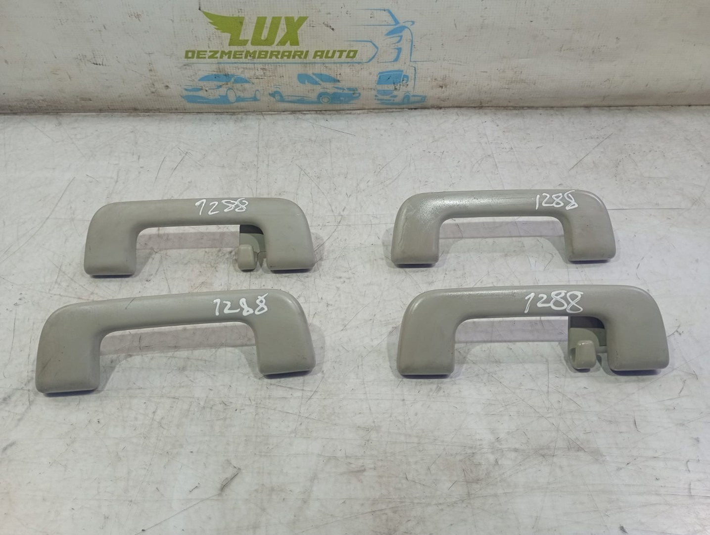 Maner plafon Toyota RAV4 4 (XA40) (2012 - 2015)