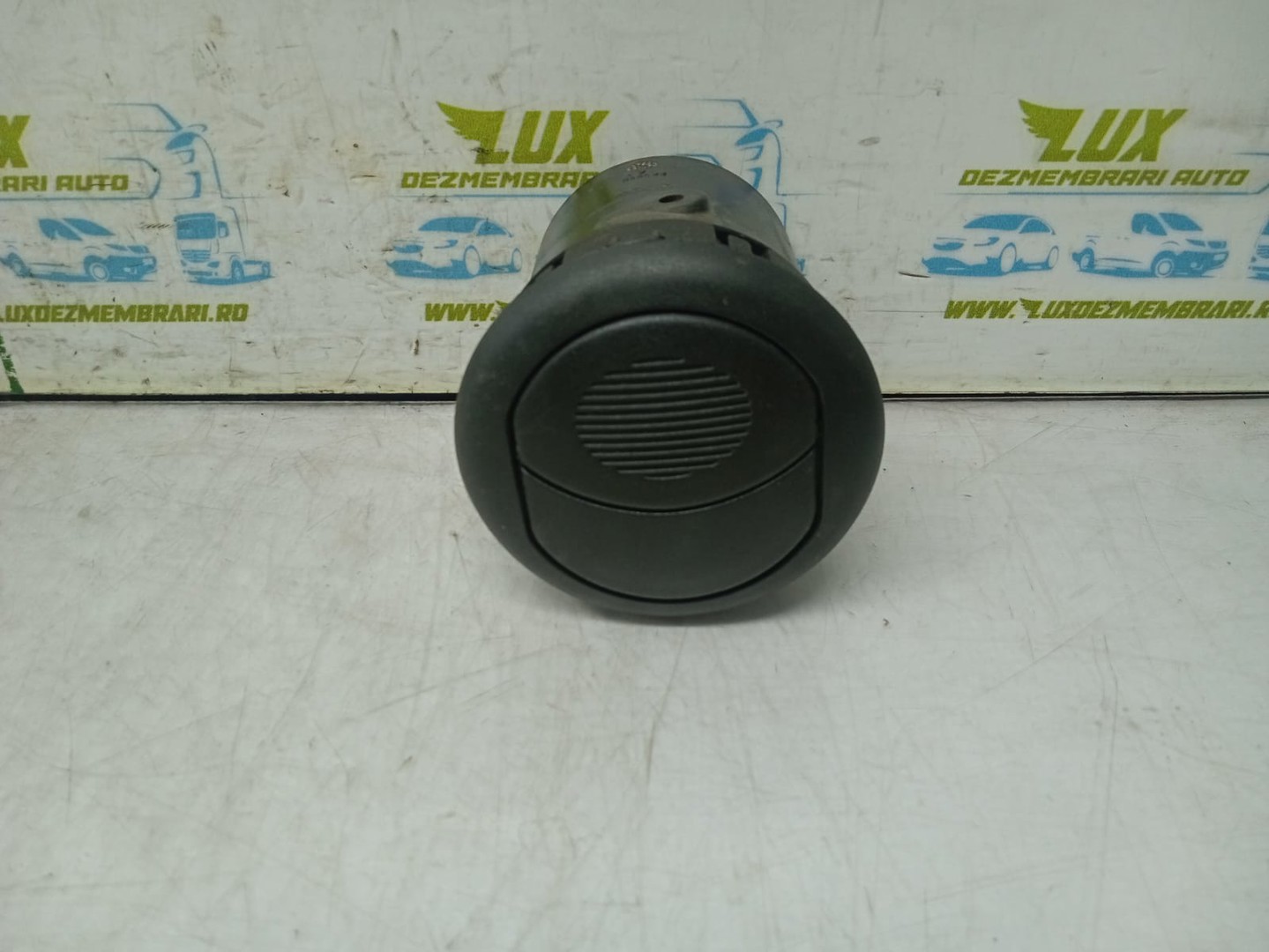 Grila ventilatie bord 225363 Fiat Doblo 1 (facelift) (2005 - 2009)