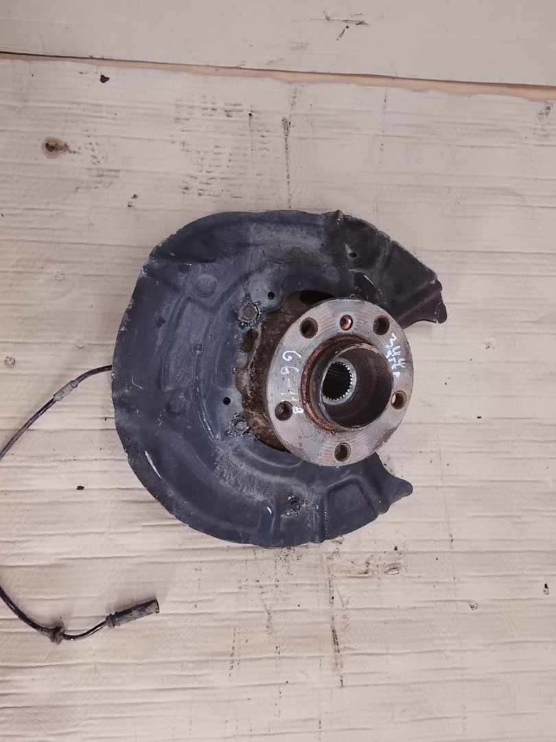 Fuzeta stanga spate BMW X3 F25 (2010 - 2015)