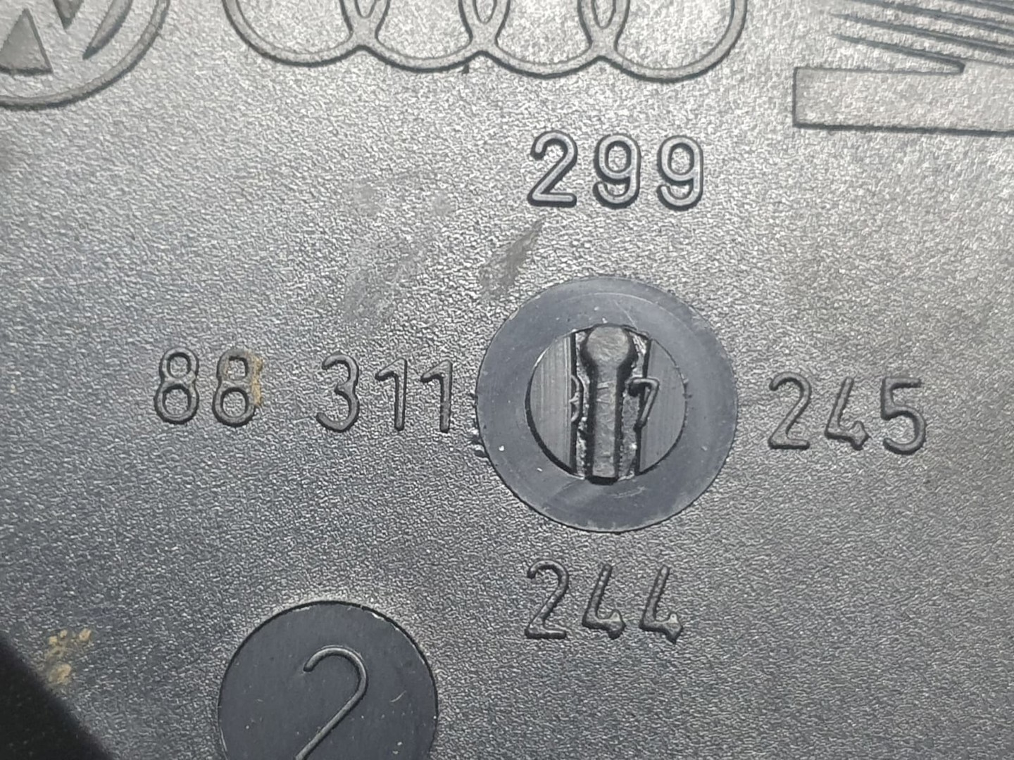 Ceasuri de bord 88311245 Volkswagen Passat B5.5 (facelift) (2000 - 2005)
