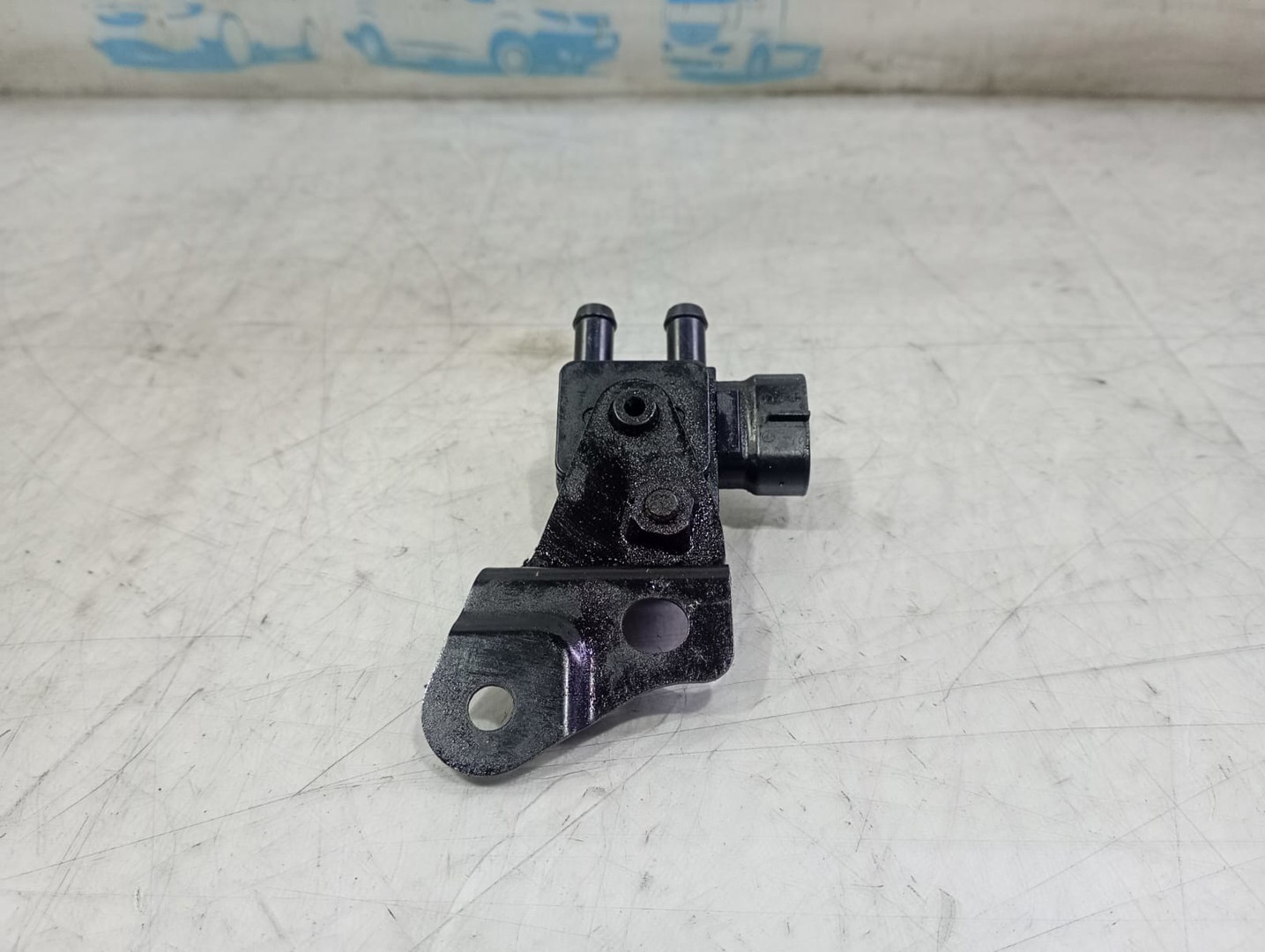 Senzor presiune gaze 89481-52010 Toyota RAV4 4 (XA40) (2012 - 2015)