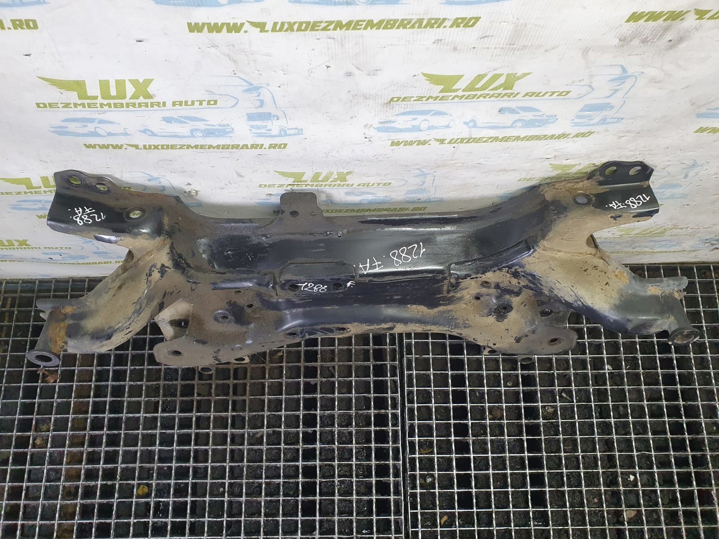Punte fata Toyota RAV4 4 (XA40) (2012 - 2015)