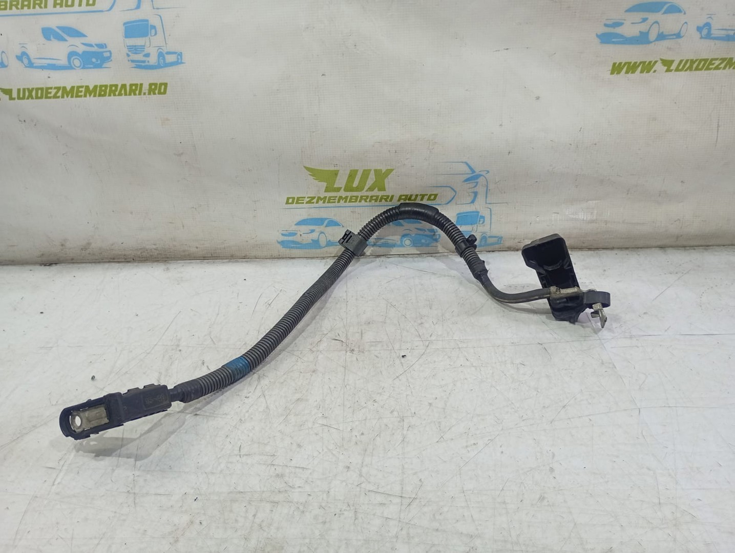 Borna baterie 82823-20100 Toyota RAV4 4 (XA40) (2012 - 2015)