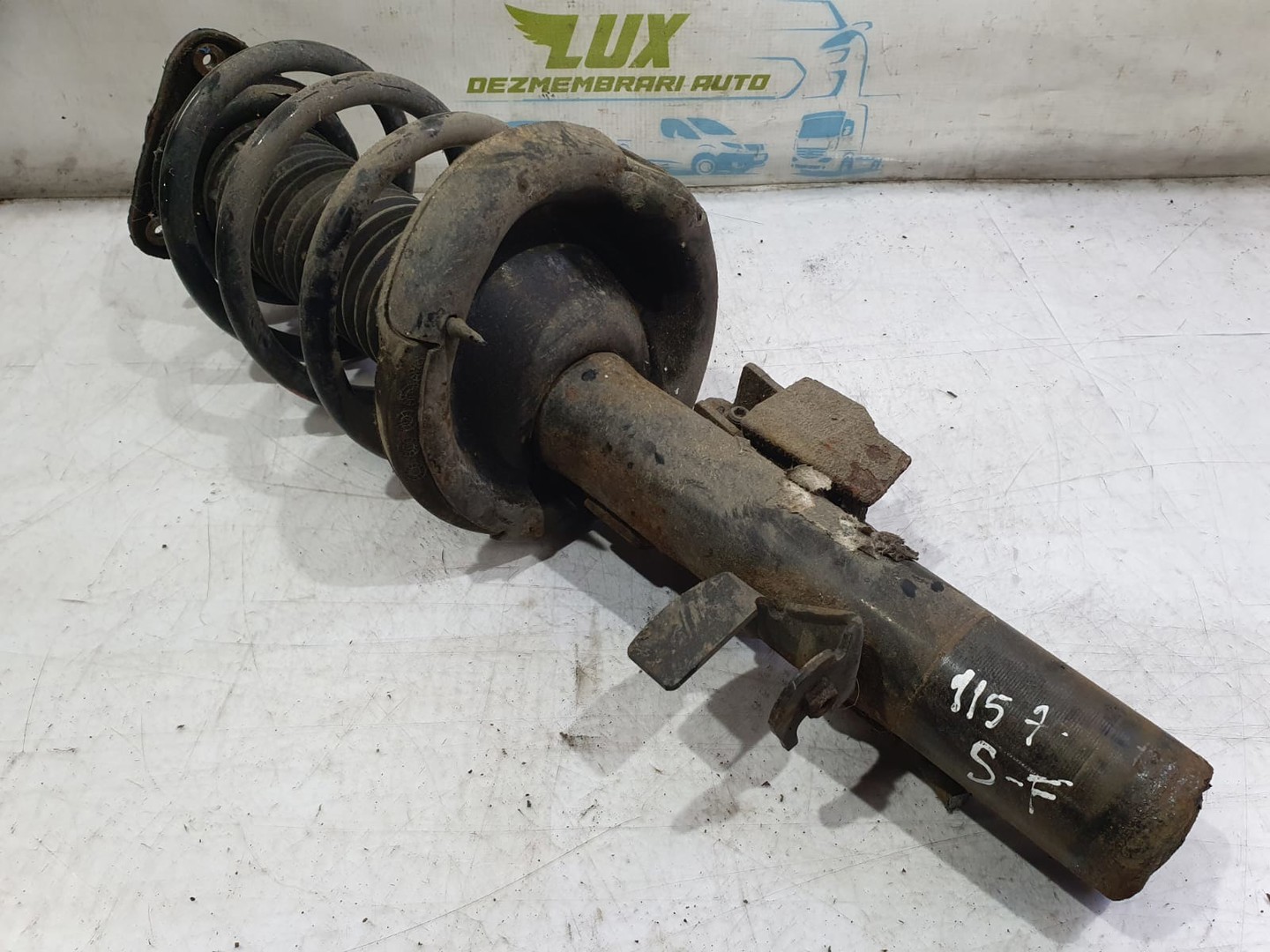 Amortizor cu arc stanga fata av61-18k001-cae Ford Grand C-Max 1 (2010 - 2015)