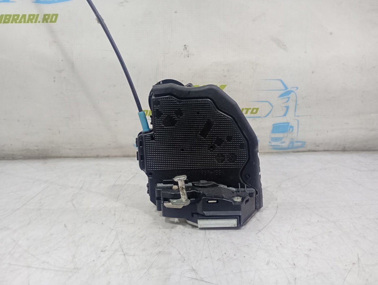 Broasca stanga spate Toyota RAV4 4 (XA40) (2012 - 2015)