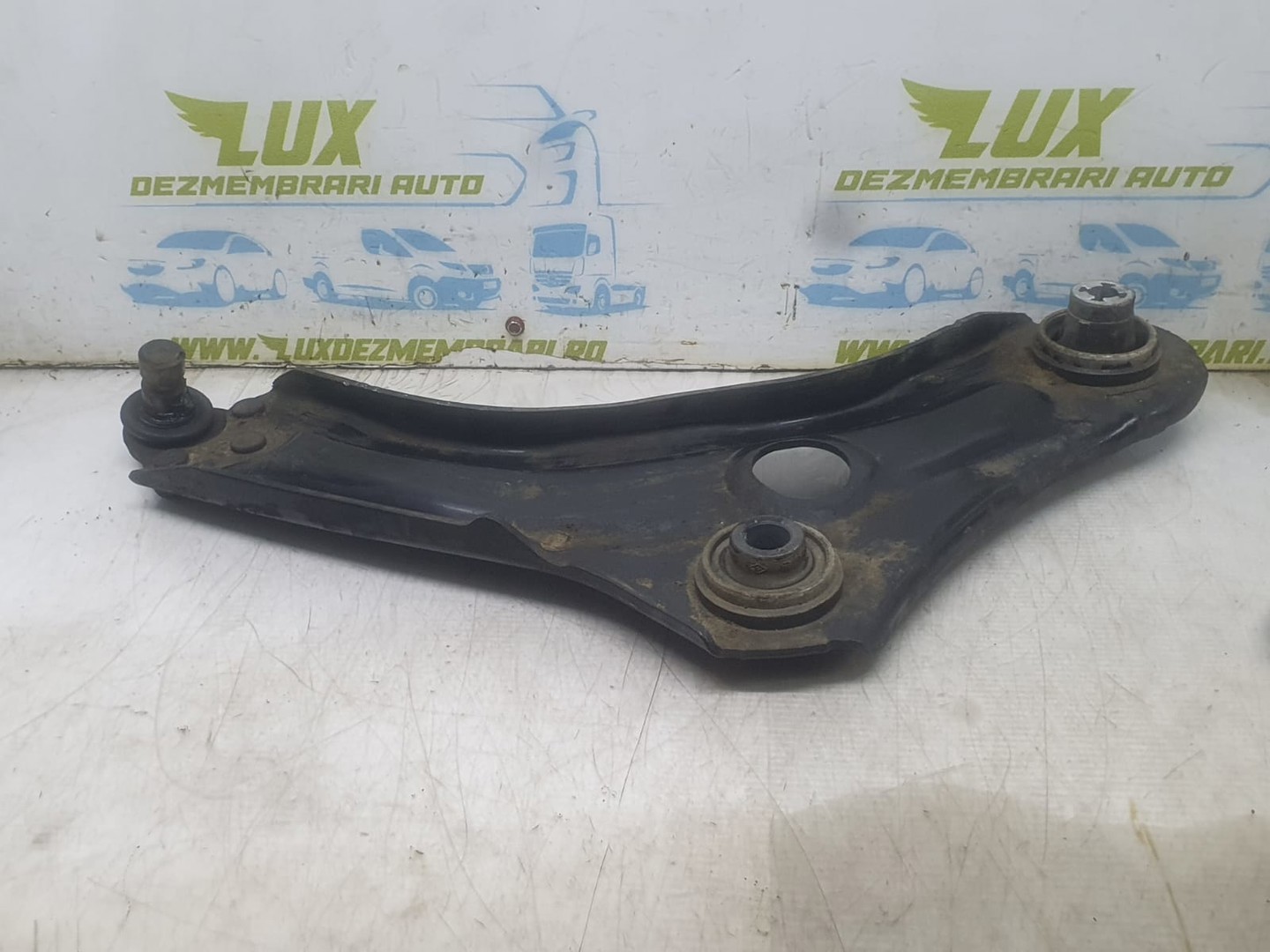 Brat suspensie stanga fata Renault Megane 4 (2016 - 2020)