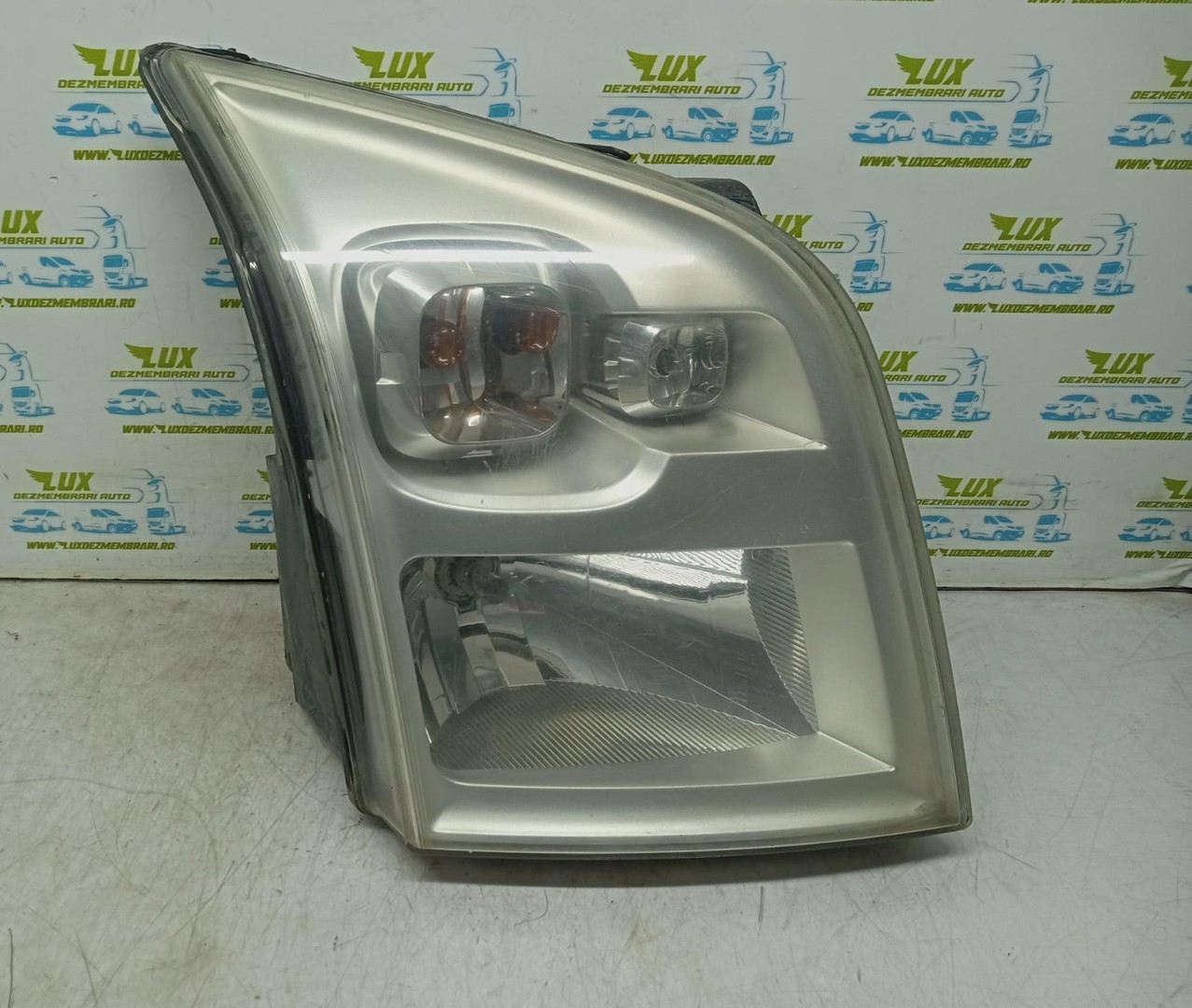 Far stanga 6C11-13W029-DG Ford Transit 3 (Facelift) (2006 - 2014)