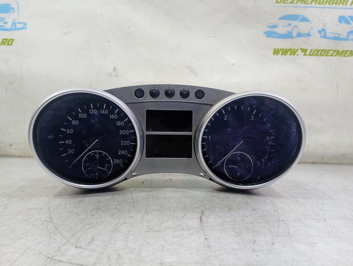 Ceasuri de bord a2515409347 Mercedes Benz R-Class W251 (2005 - 2010)