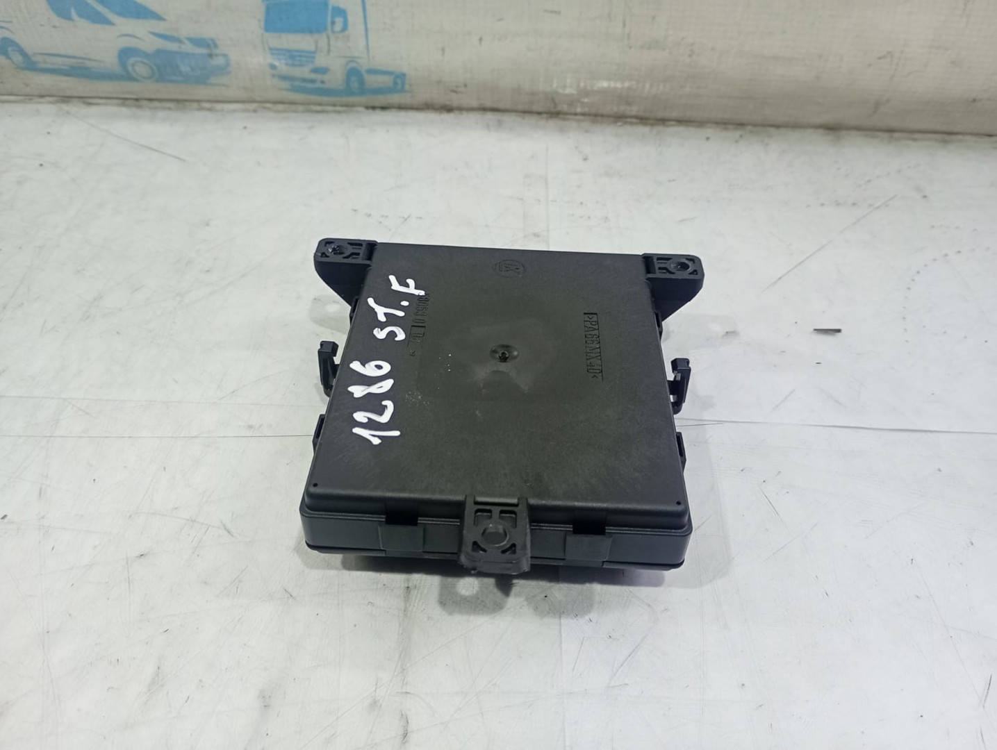 Modul confort usa fata stanga a1648200385 Mercedes Benz R-Class W251 (2005 - 2010)