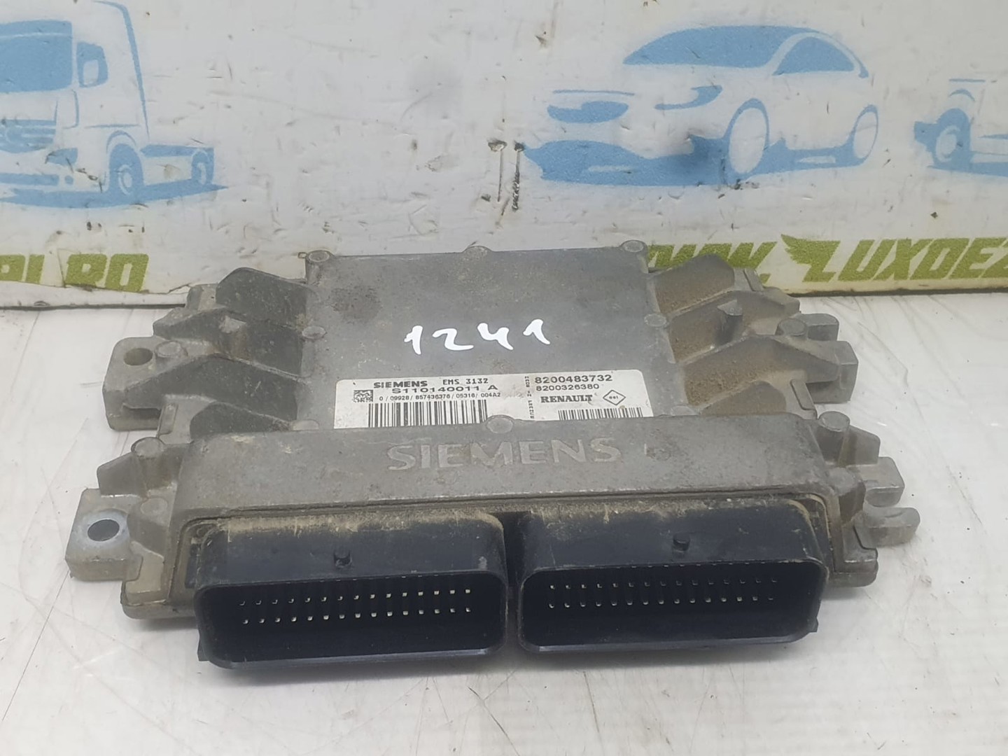 Calculator motor ECU 8200483732 Dacia Logan 1 (2004 - 2008)