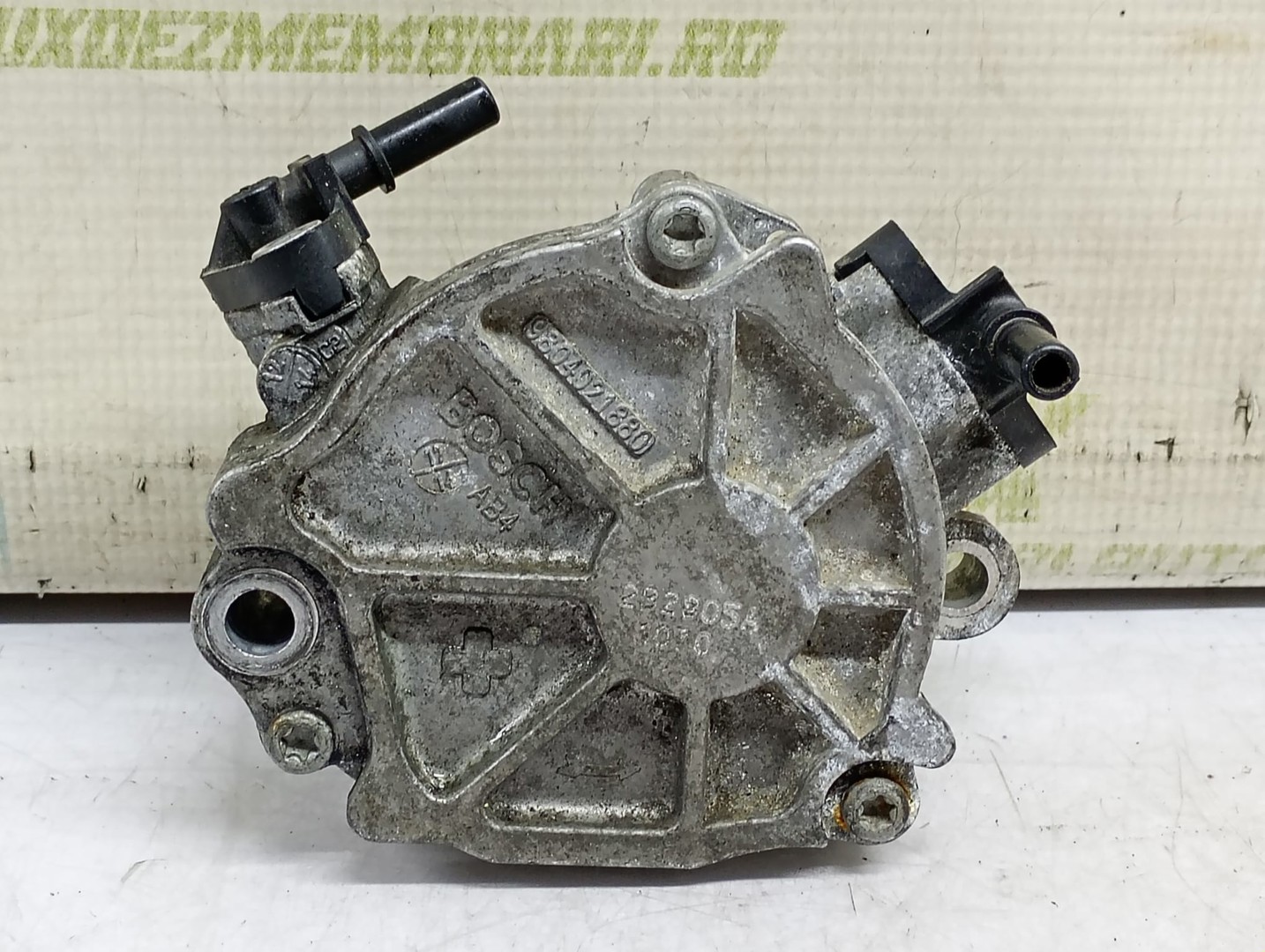 Pompa vacuum 9804021880 Ford Fiesta 6 (facelift) (2013 - 2020)