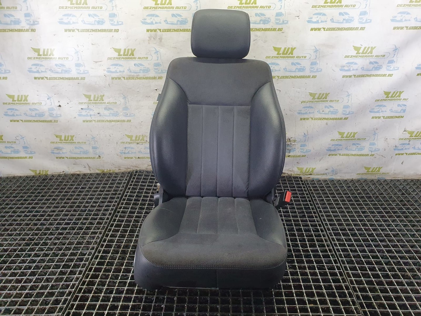 Scaun dreapta fata Mercedes Benz R-Class W251 (2005 - 2010)