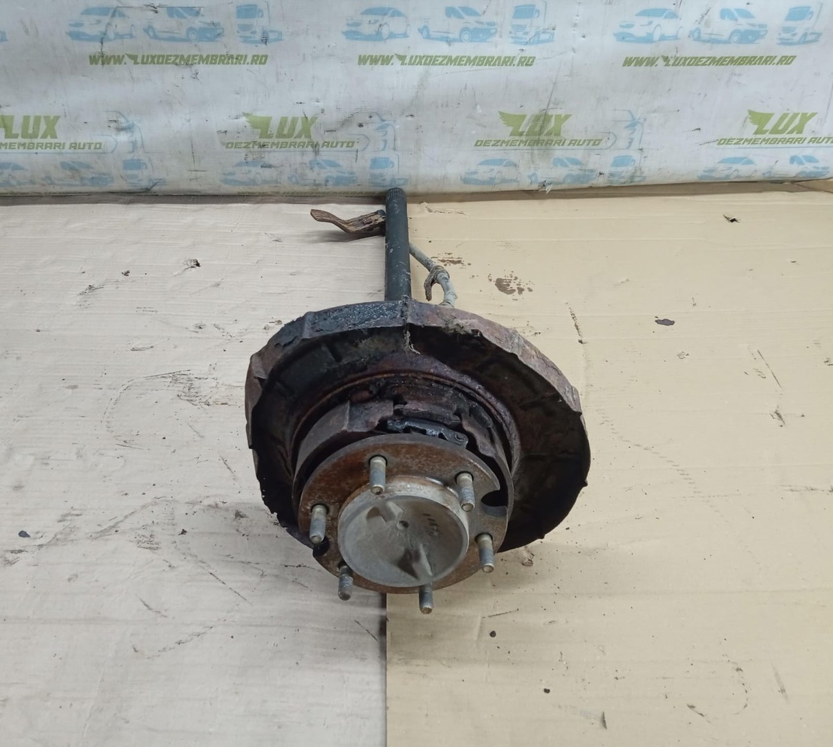 Fuzeta dreapta spate Hyundai Terracan 1 (2001 - 2004)