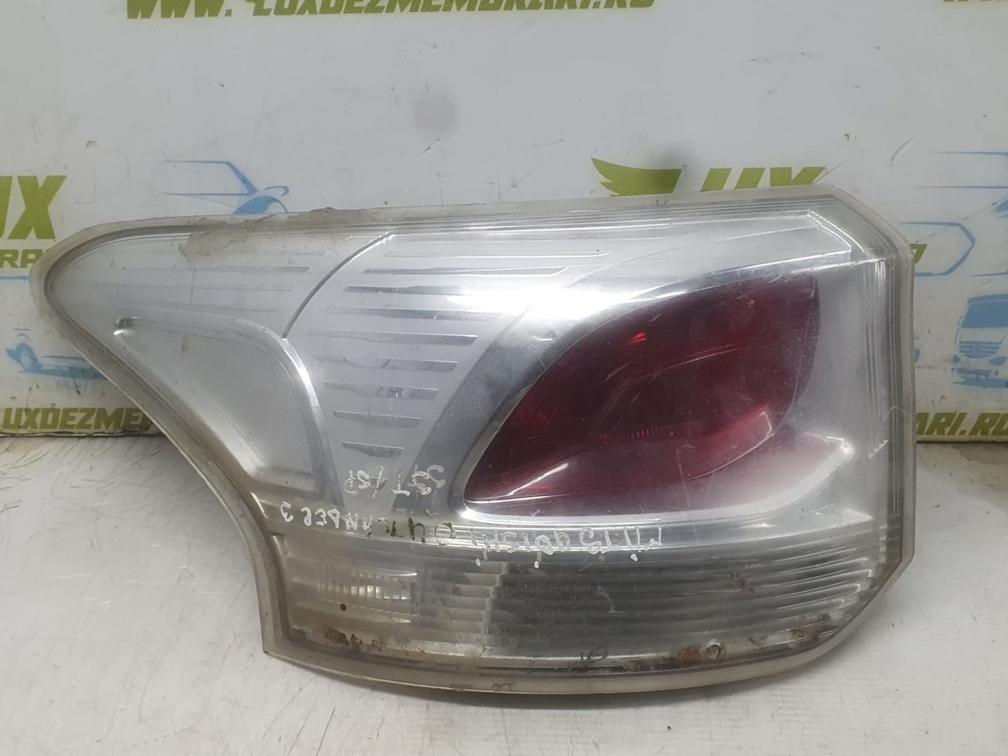 Stop stanga 8330A787 Mitsubishi Outlander 3 (2012 - 2014)