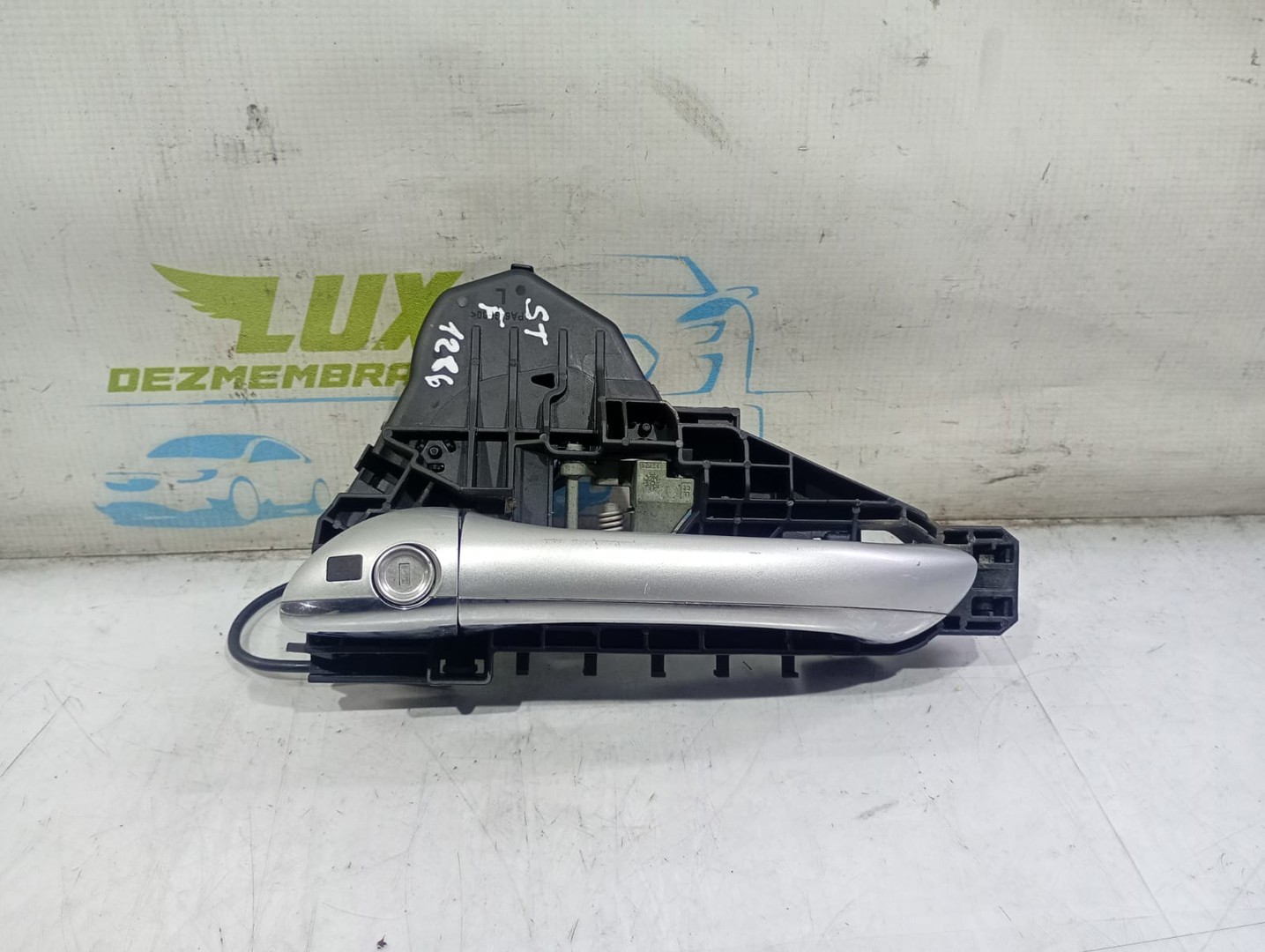 Macara geam stanga fata a2517600334 Mercedes Benz R-Class W251 (2005 - 2010)