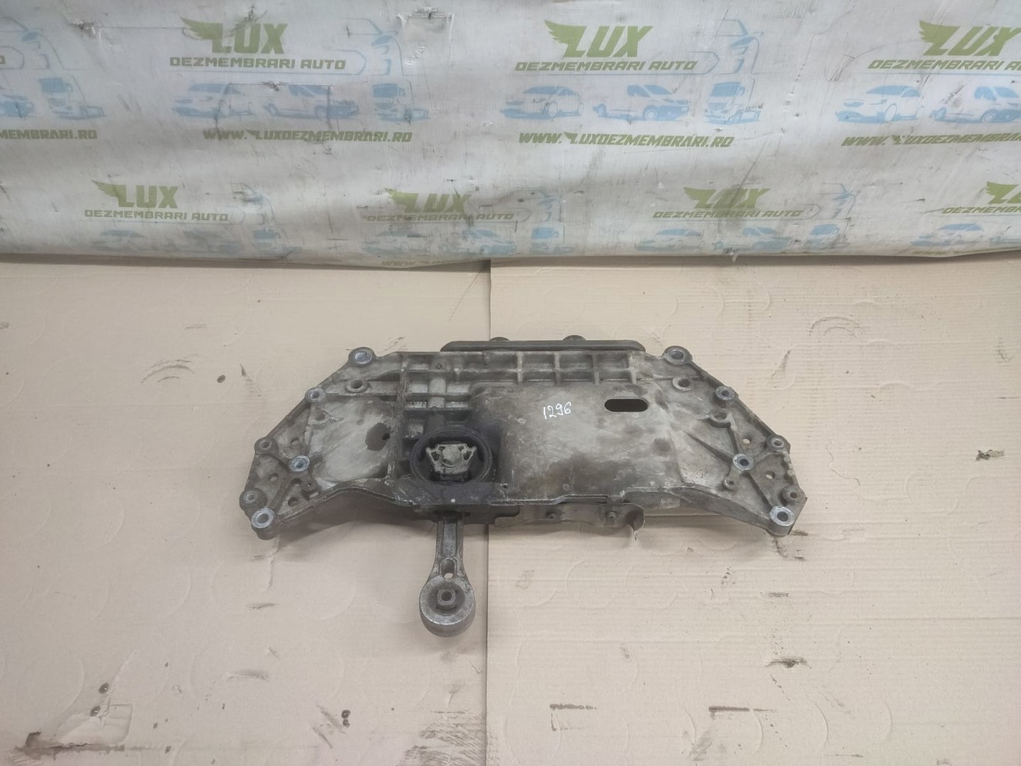 Cadru motor 1K0199369G Skoda Octavia 2 (2004 - 2008)