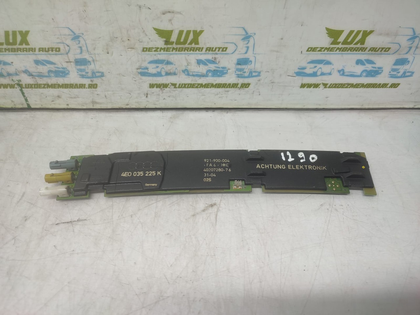 Amplificator antena 4E0035225K Audi A8 D3/4E (facelift) (2005 - 2007)