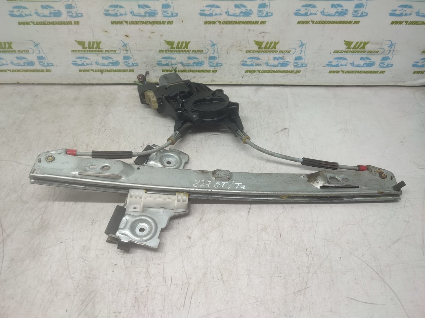 Macara geam stanga fata 0130822618 Ford Fiesta 6 (facelift) (2013 - 2020)