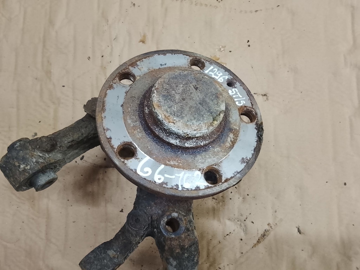 Fuzeta dreapta spate Skoda Octavia 2 (2004 - 2008)