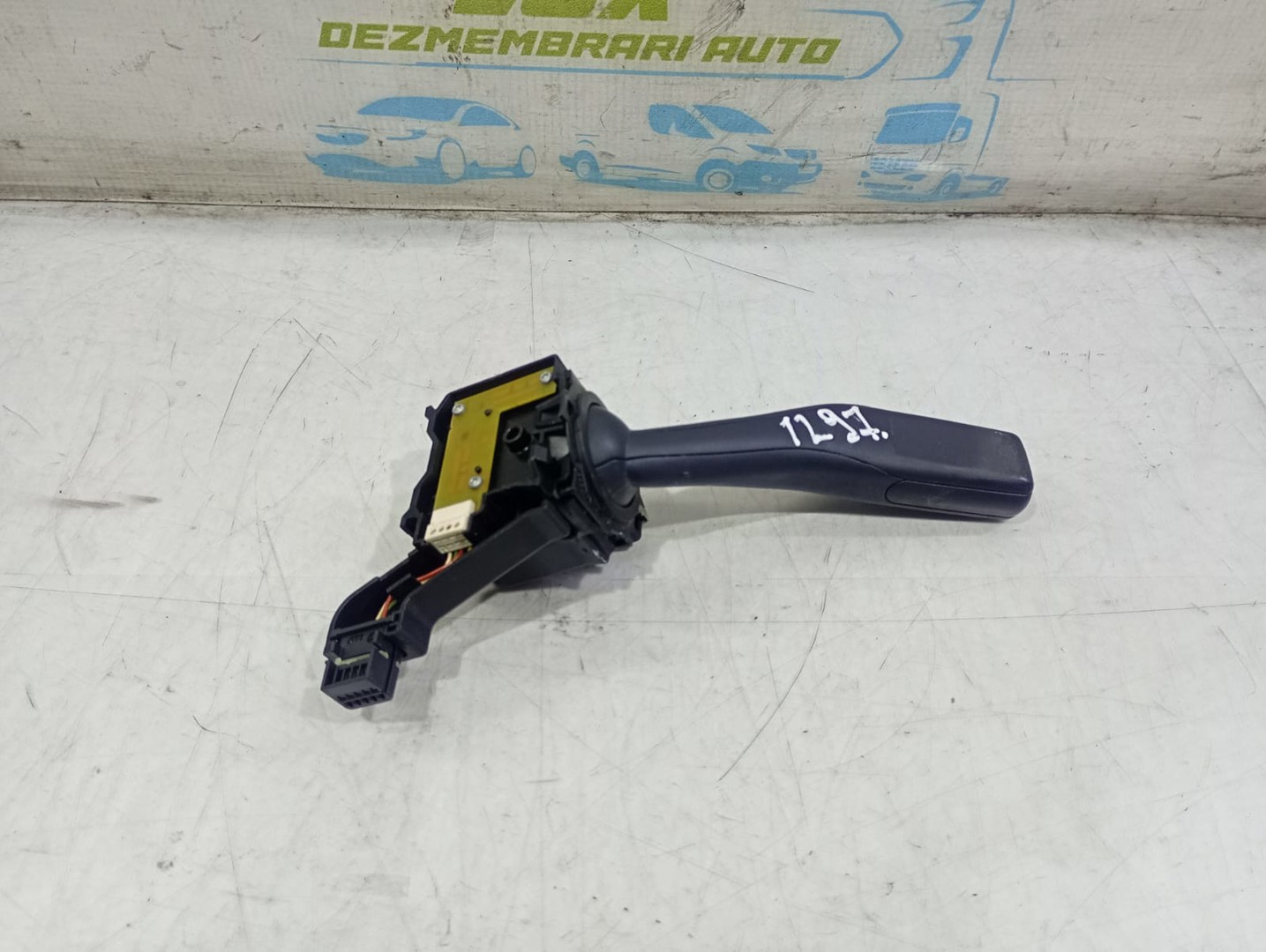 Maneta semnalizare 1k0953513 Volkswagen Golf Plus 1 (2004 - 2009)