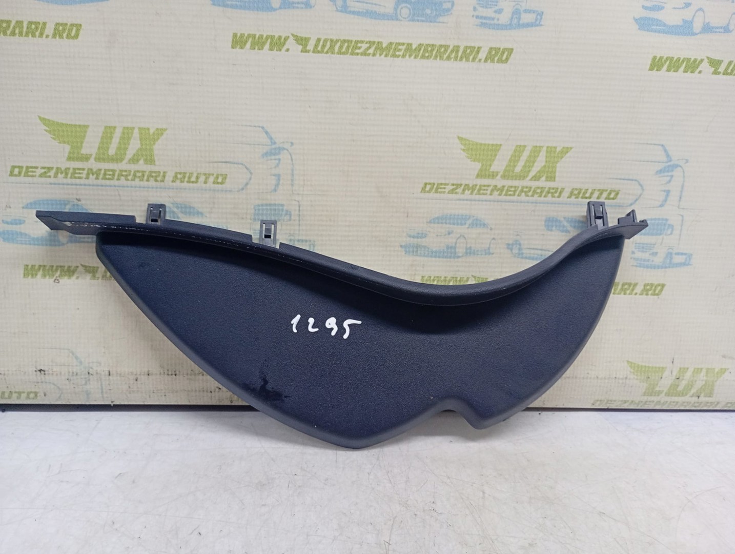 Ornament bord 8002A179ZZ Mitsubishi Lancer X (facelift) (2010 - 2015)