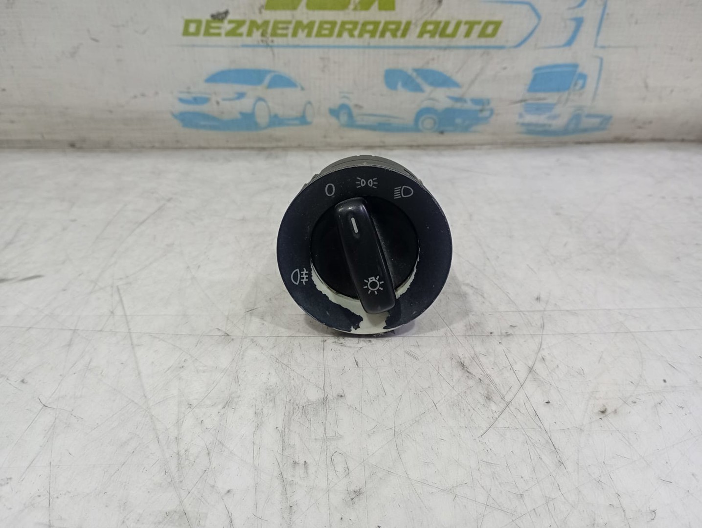 Bloc lumini 1k0941431b Volkswagen Golf Plus 1 (2004 - 2009)