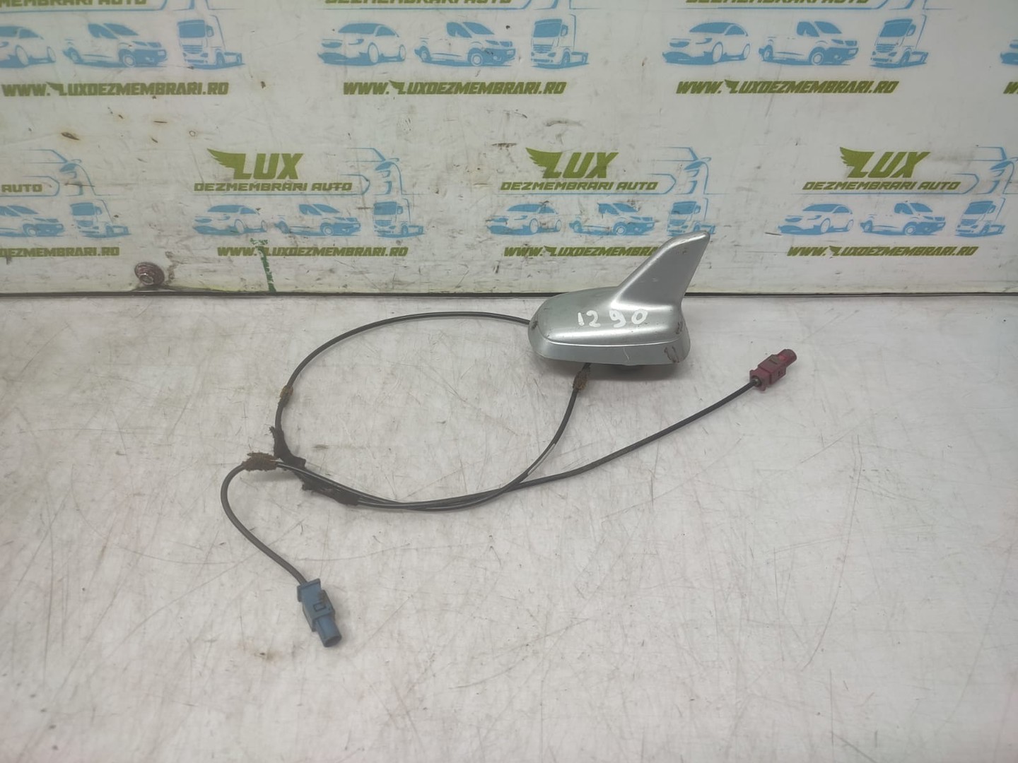 Antena gps 4E0035503R Audi A8 D3/4E (facelift) (2005 - 2007)