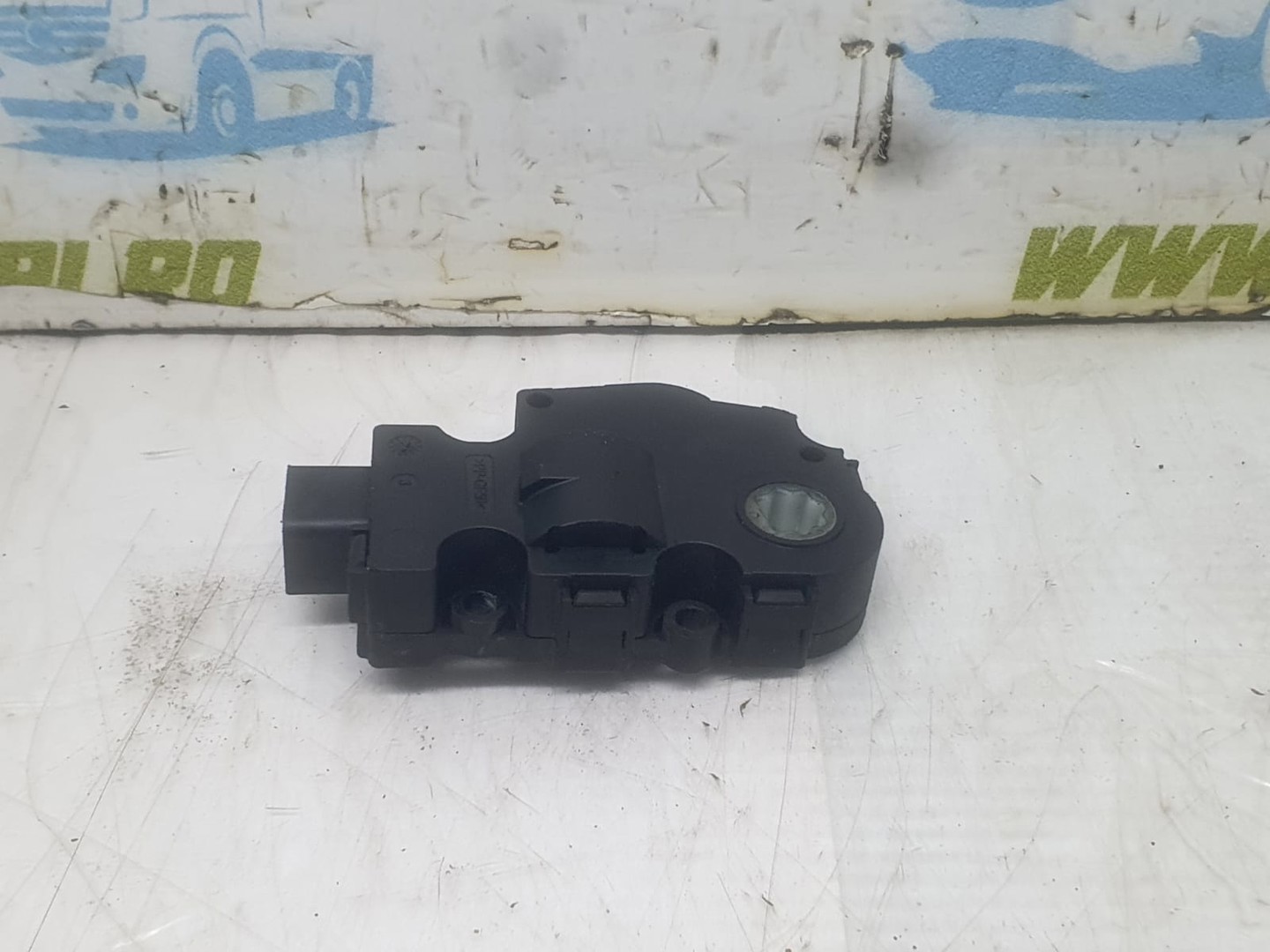 Motoras clapeta mixaj aer EFB322 BMW Seria 3 E90 (2004 - 2010)