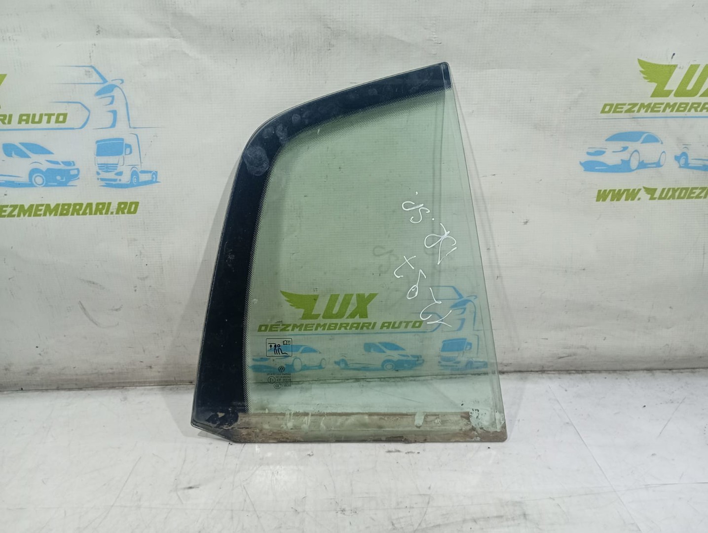 Geam fix dreapta spate Volkswagen Golf Plus 1 (2004 - 2009)