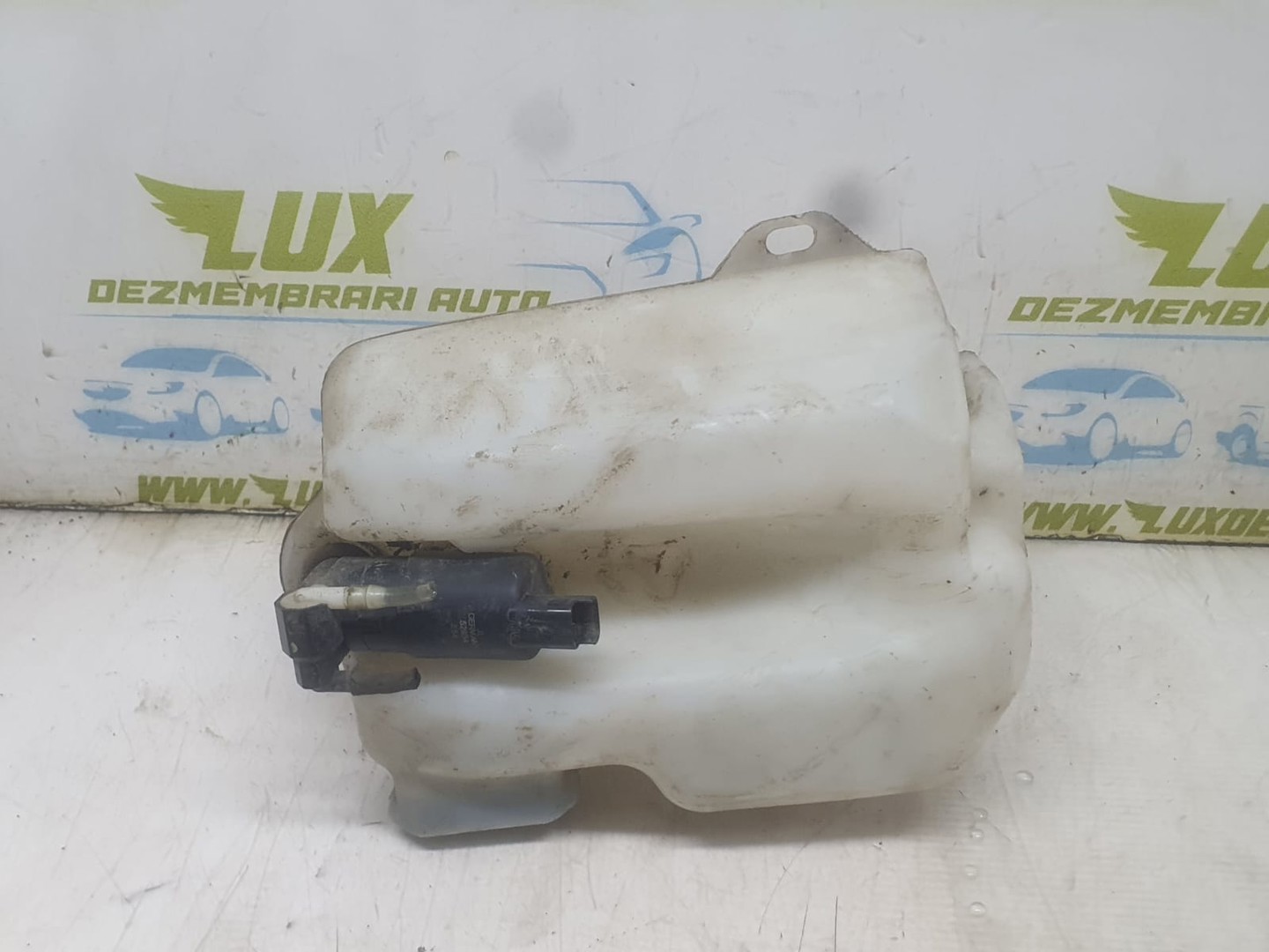 Vas lichid parbriz 8200104705 Renault Megane 2 (facelift) (2006 - 2012)