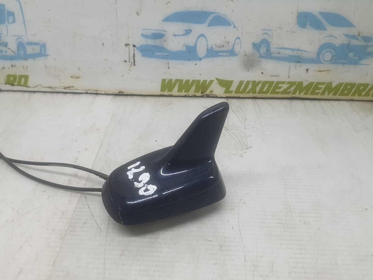 Antena gps 4E0035503R Audi A8 D3/4E (facelift) (2005 - 2007)