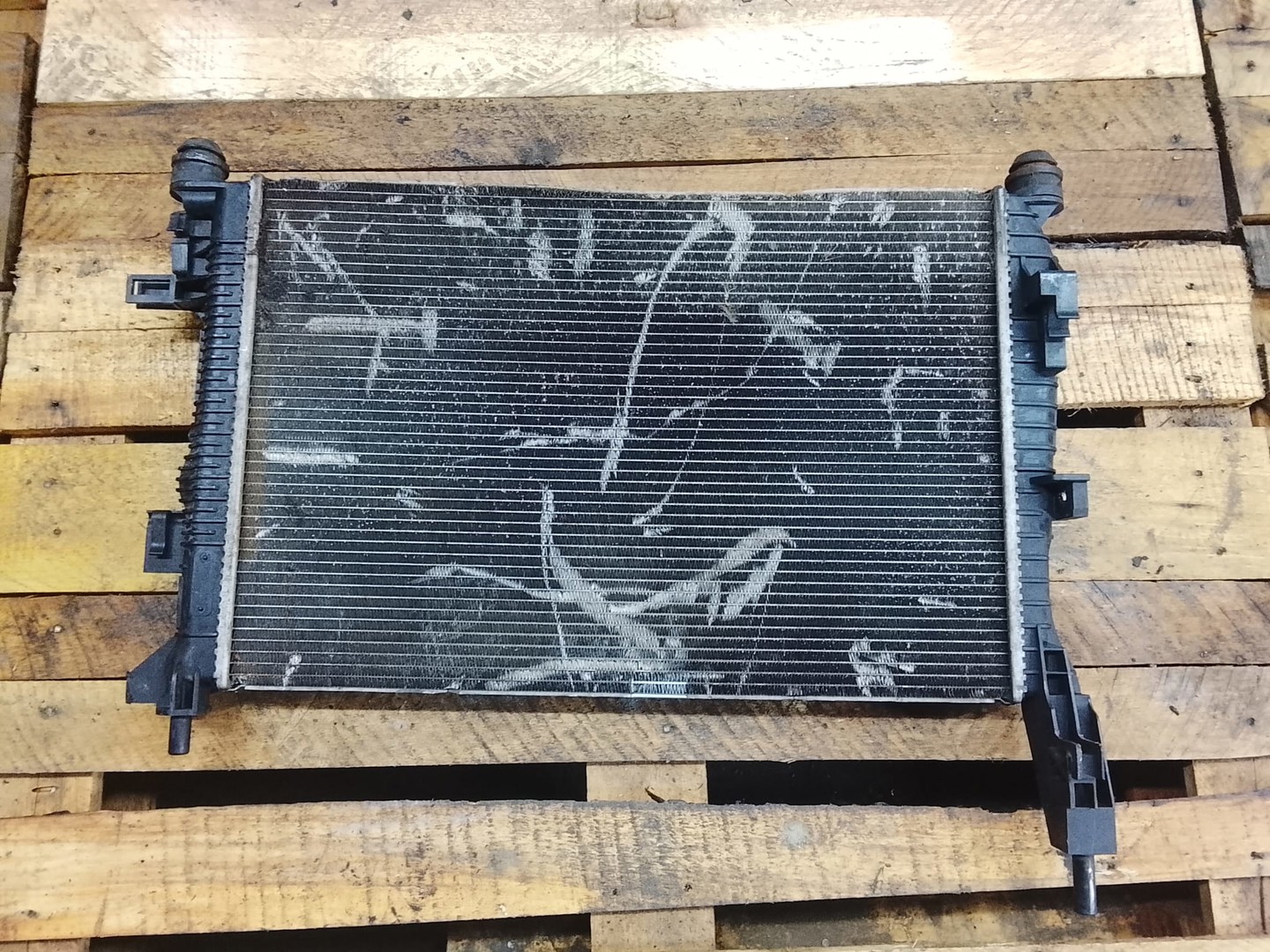 Radiator apa bv61-8005-bb Ford Focus 3 (2011 - 2015)