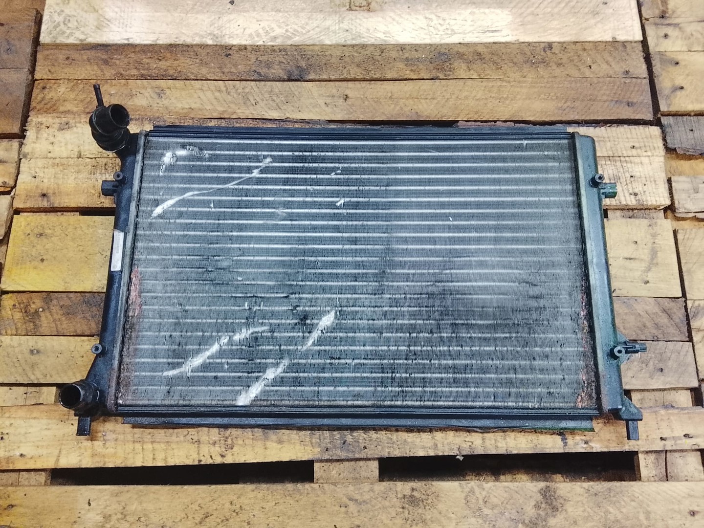 Radiator apa 1k0121251p Skoda Octavia 2 (2004 - 2008)