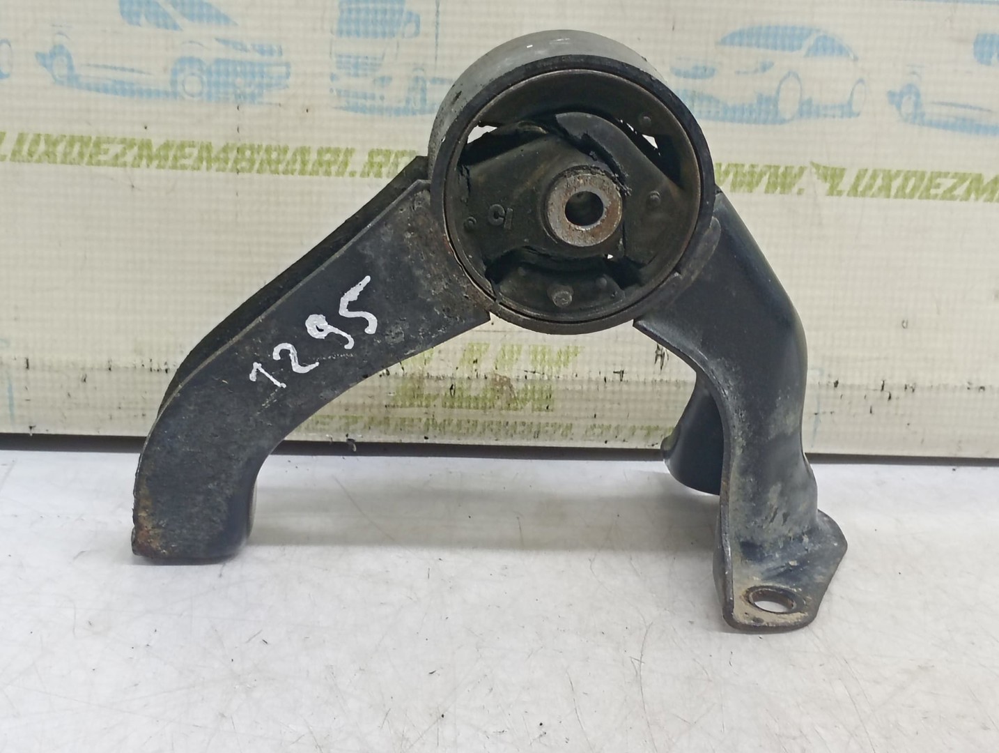 Suport motor MN104060 Mitsubishi Lancer X (facelift) (2010 - 2015)