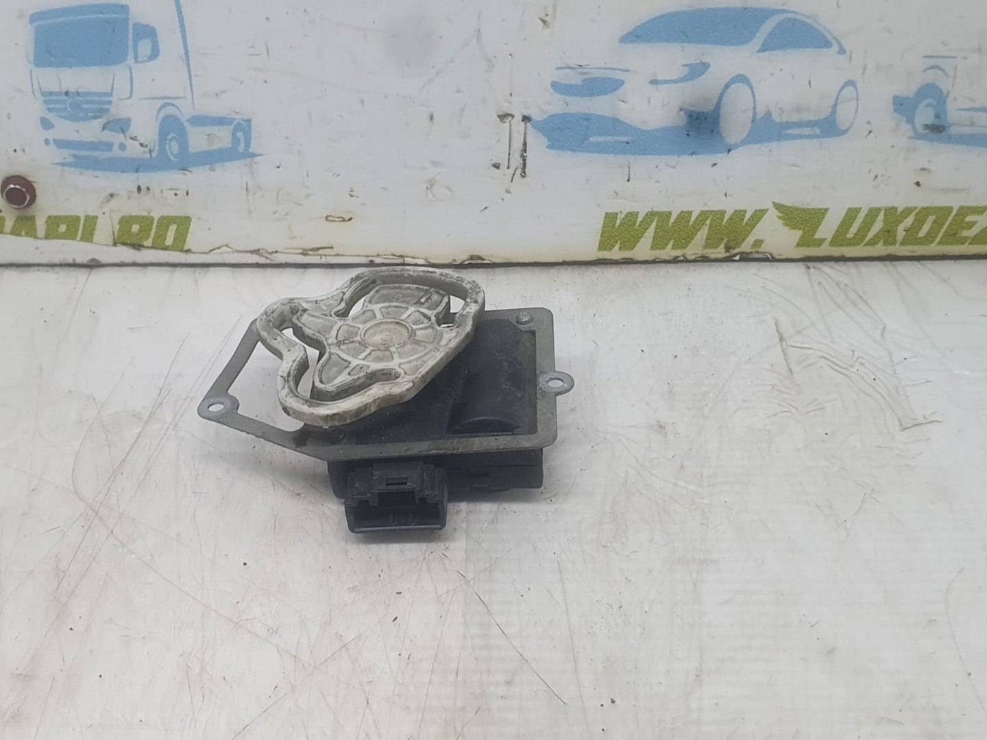 Motoras clapeta mixaj aer 0132801369 Audi A8 D3/4E (facelift) (2005 - 2007)