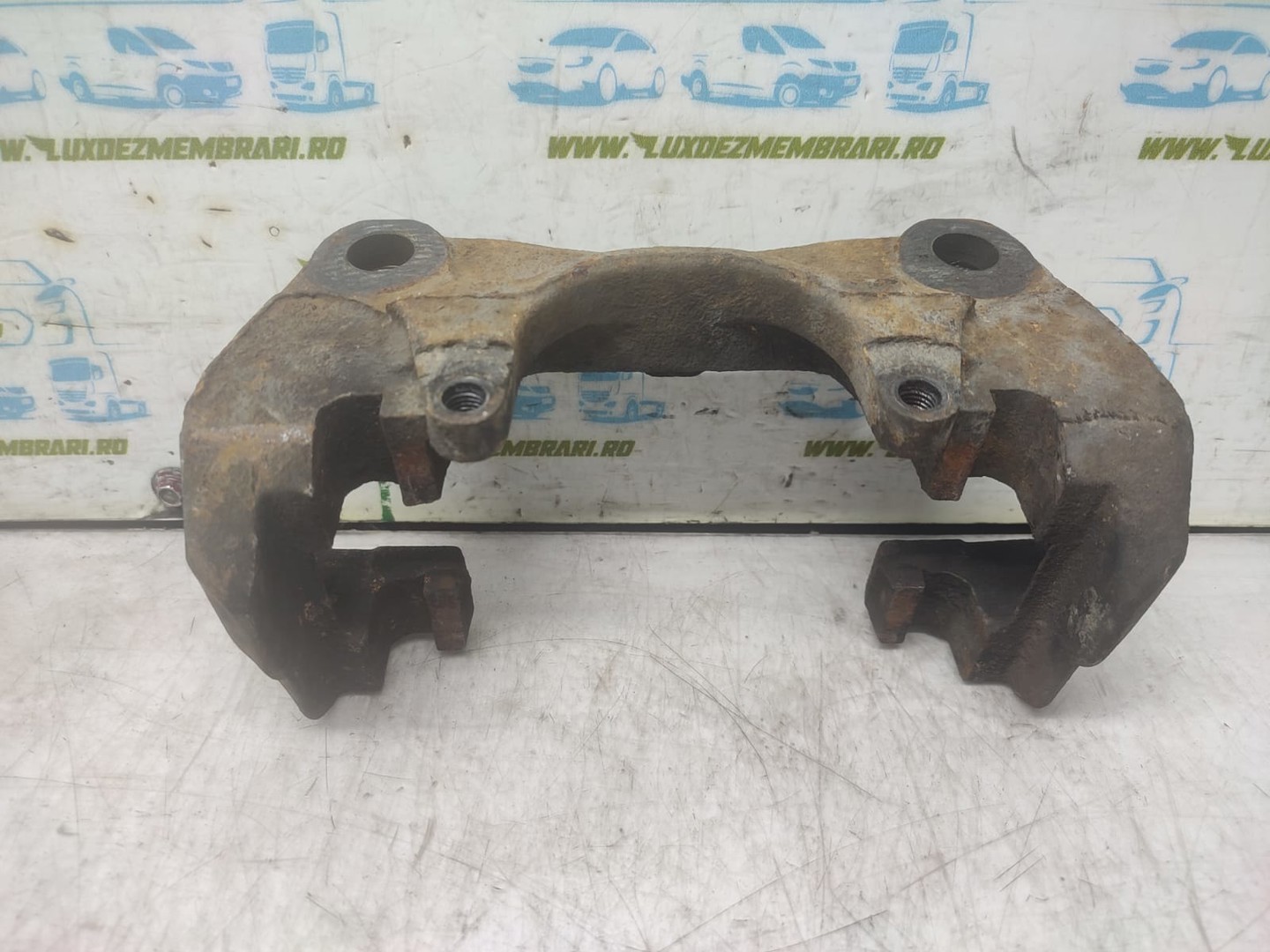Suport etrier Volkswagen Transporter T5 (2003 - 2009)