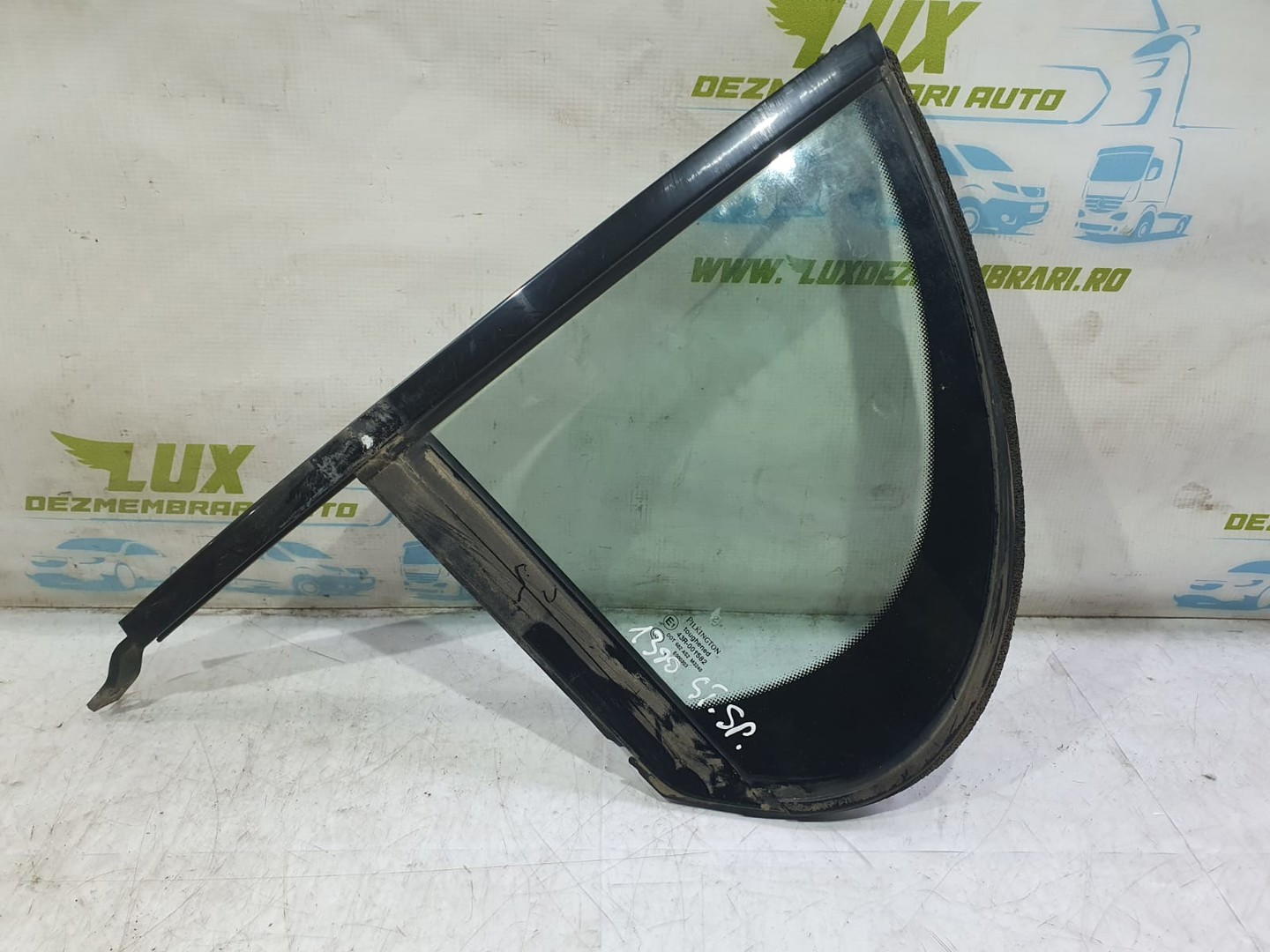 Geam fix stanga spate Jaguar S-Type 1 (facelift) (2004 - 2008)