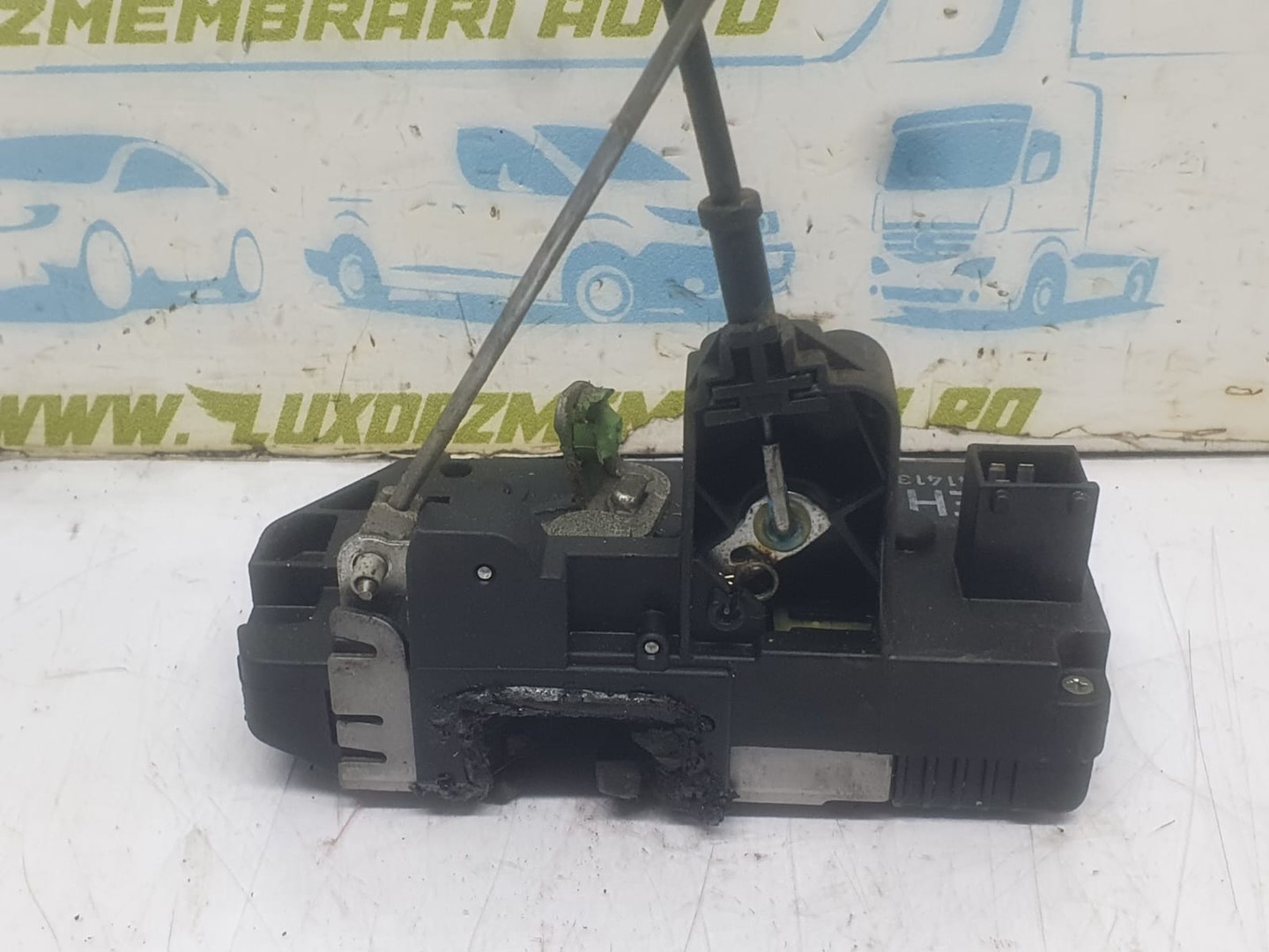 Broasca dreapta spate 24414139 Opel Corsa C (2000 - 2003)