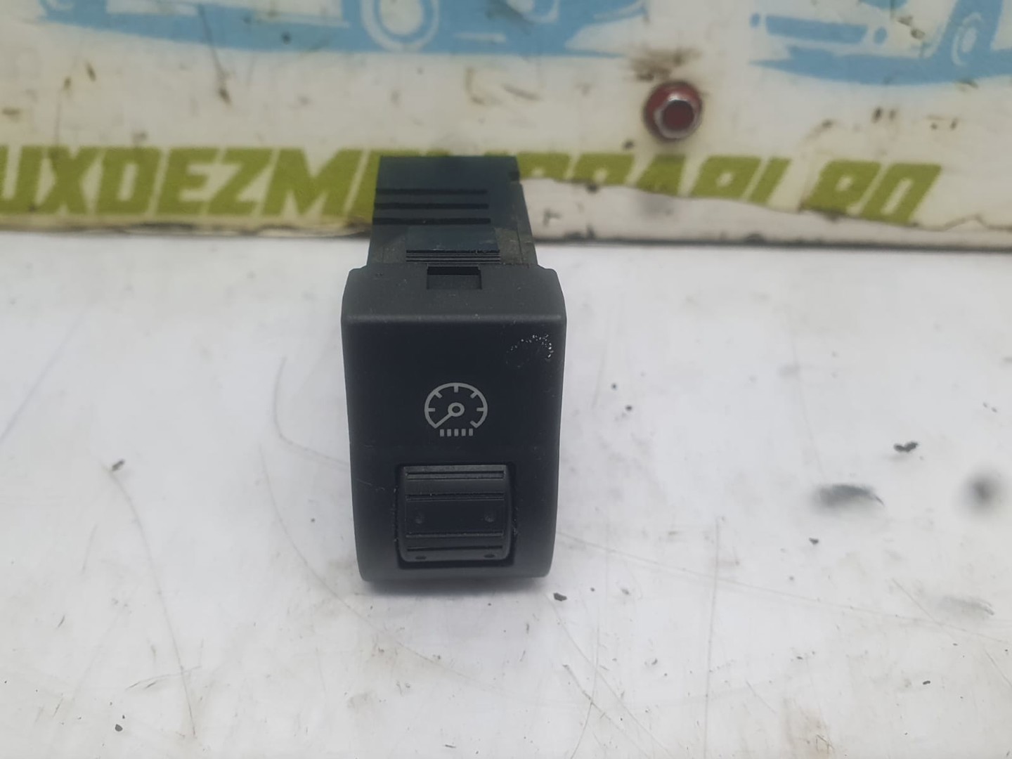 Buton bp4k666R0 Mazda 3 BK (2003 - 2006)