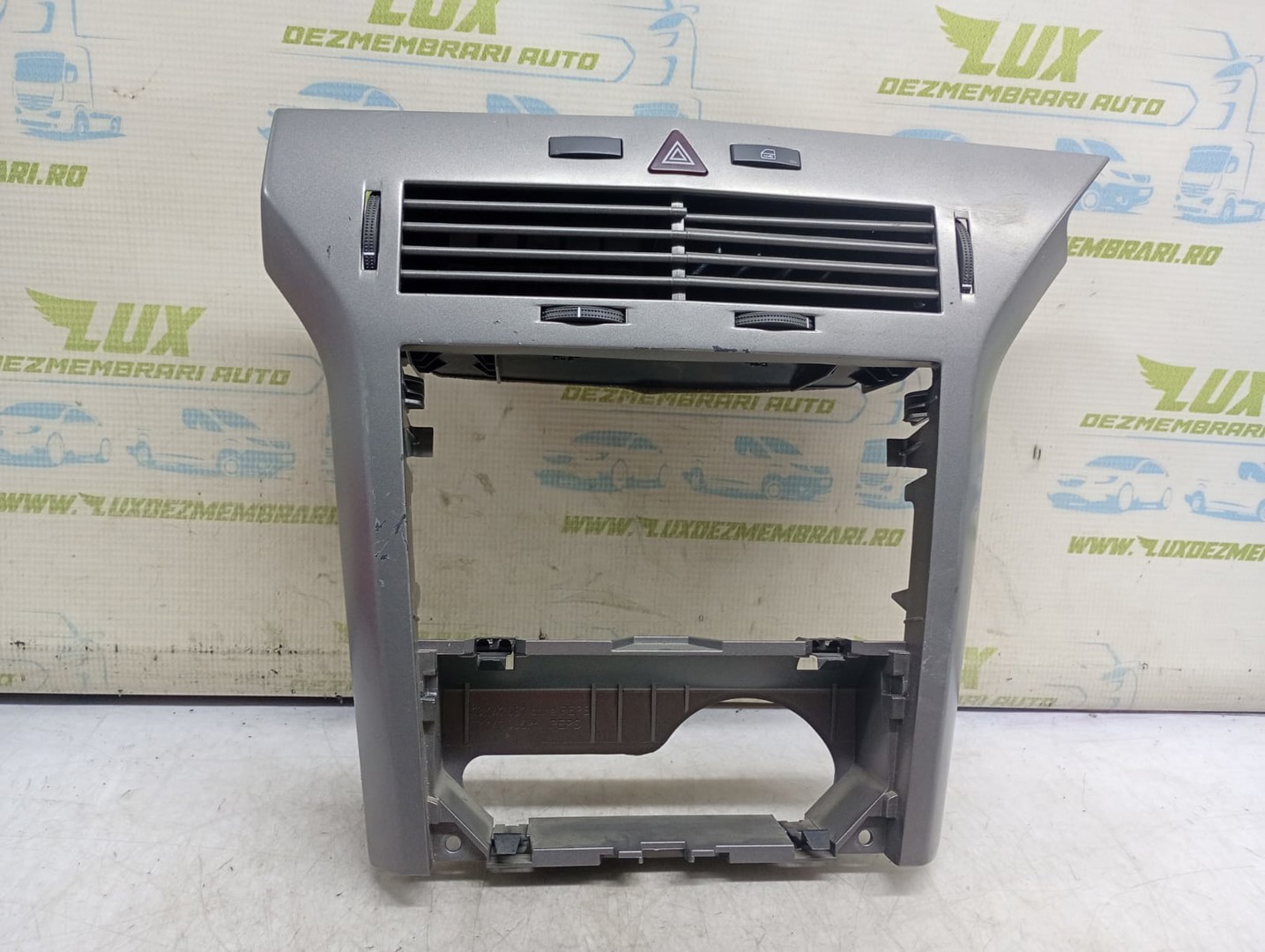 Grila ventilatie 13141091 Opel Astra H (2004 - 2007)
