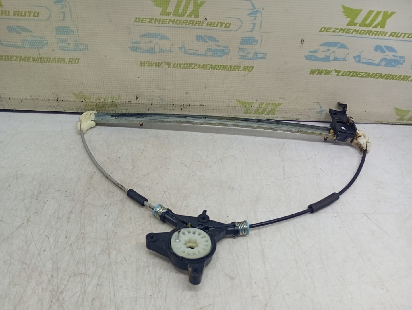 Macara geam stanga spate Mazda 3 BK (2003 - 2006)