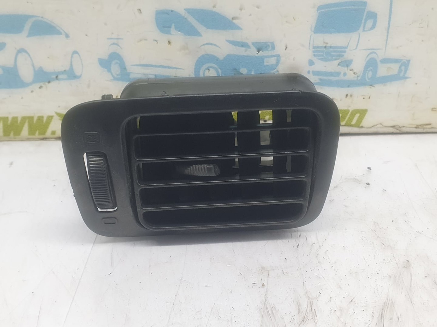 Grila ventilatie Subaru Forester 2 (2002 - 2005)