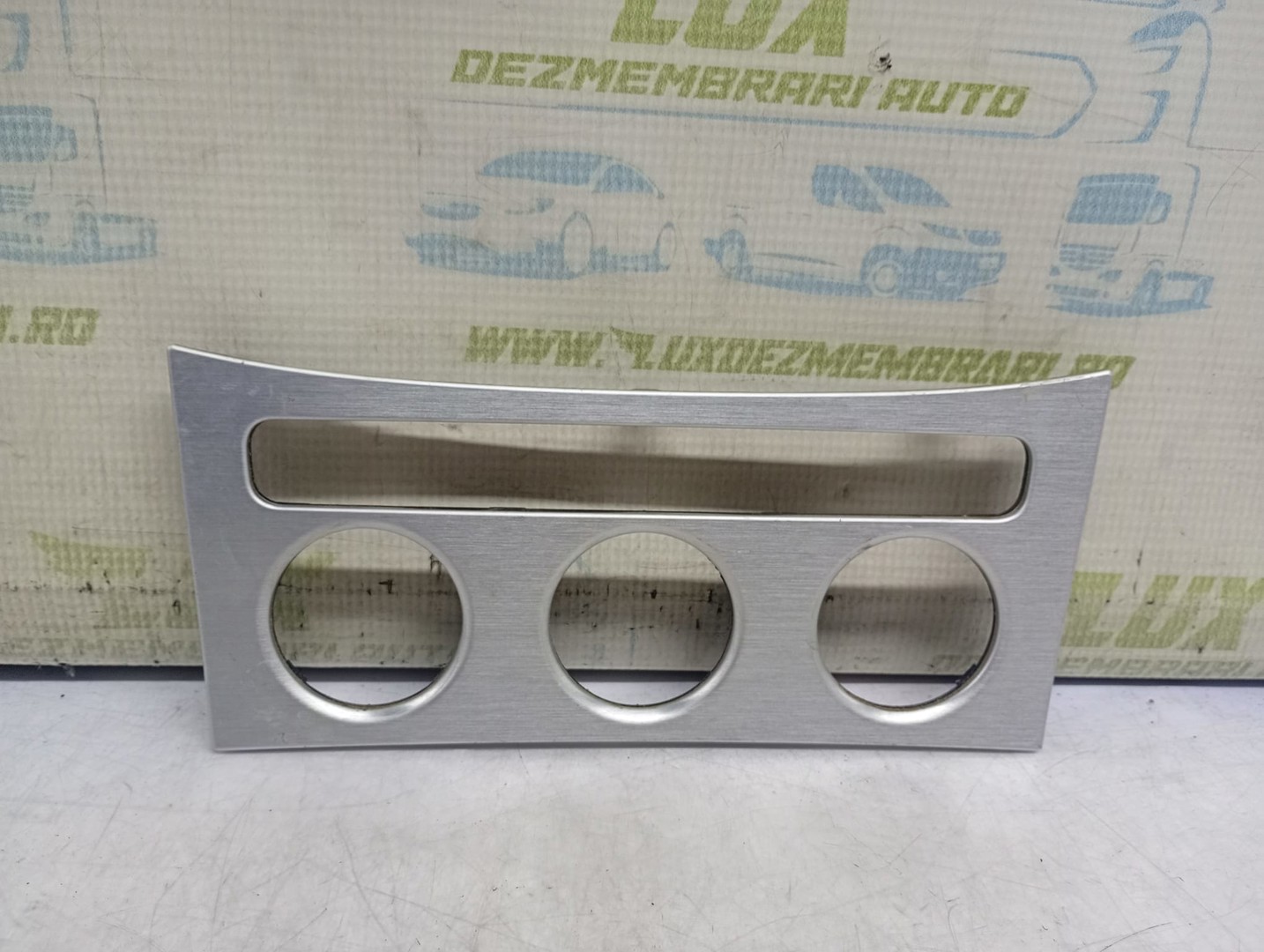 Ornament bord 3C0863100 Volkswagen Passat B6 (2005 - 2010)