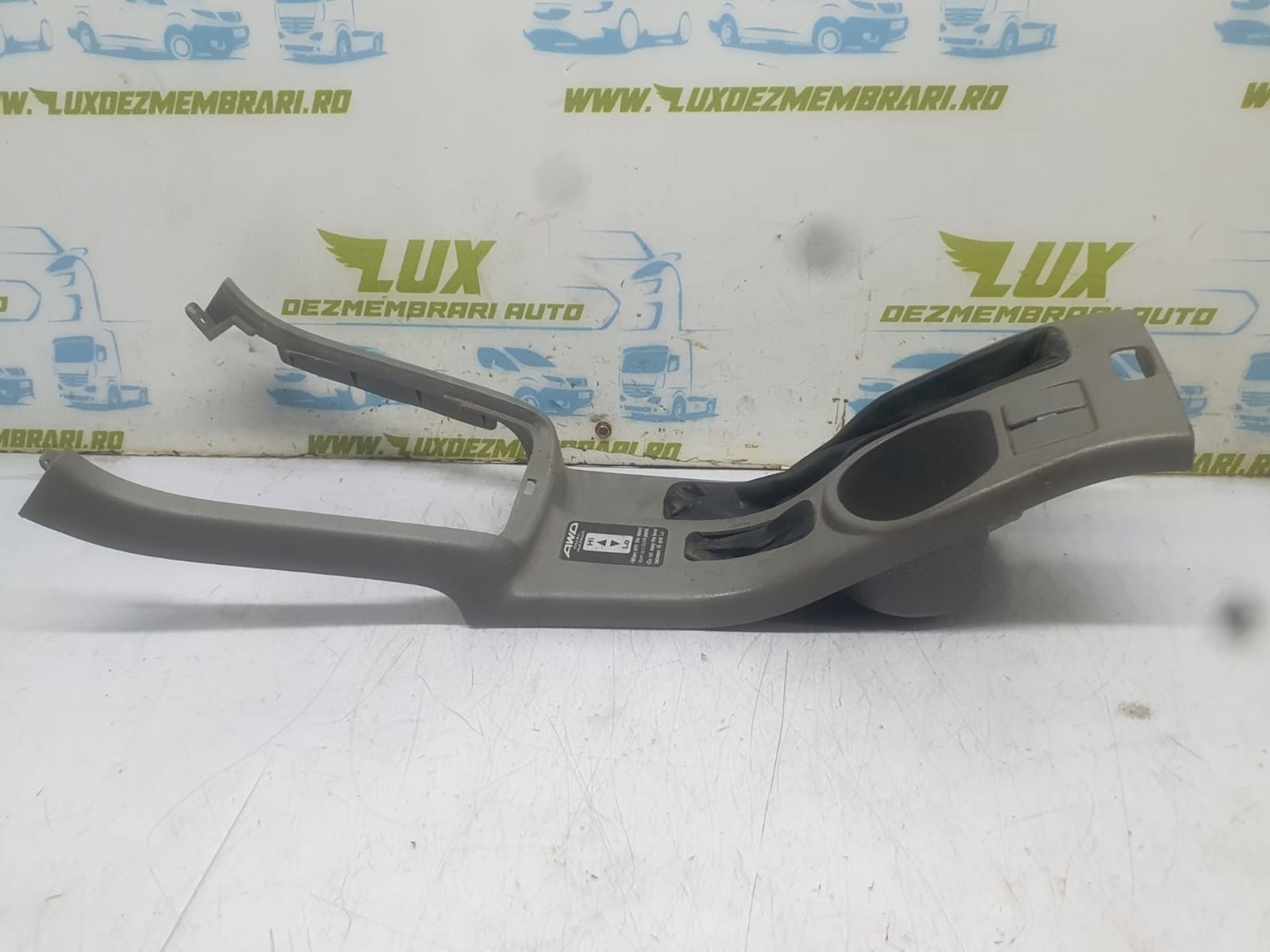 Ornament interior 92132SA000 Subaru Forester 2 (2002 - 2005)