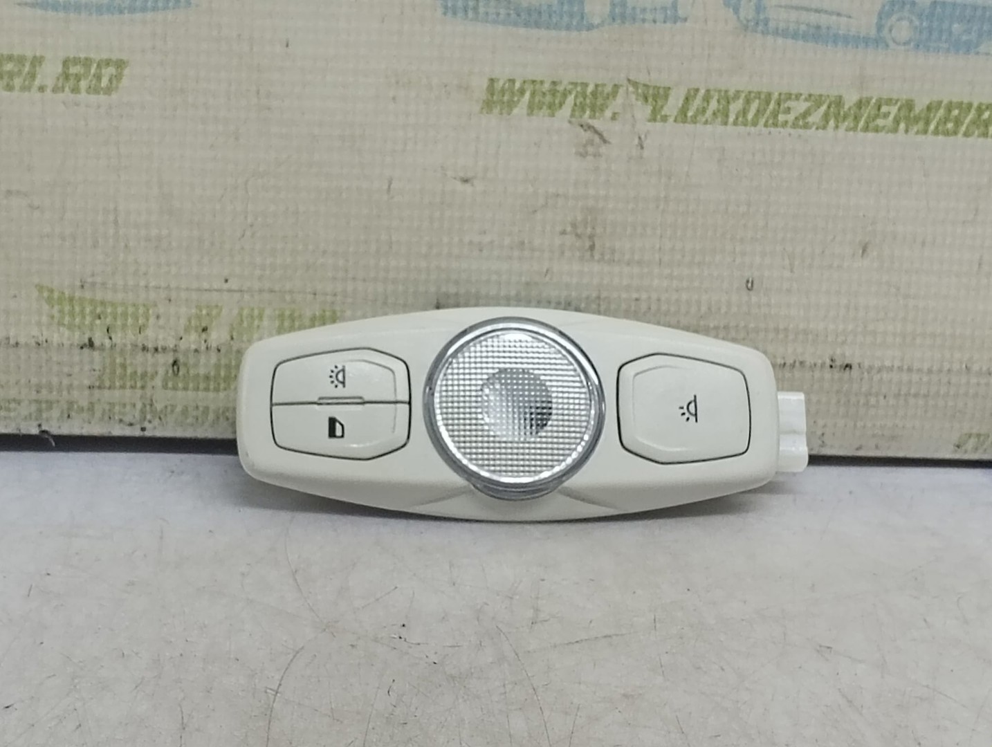 Plafoniera CJ5A-13K767-CF3AM1 Ford Kuga 2 (2013 - 2020)