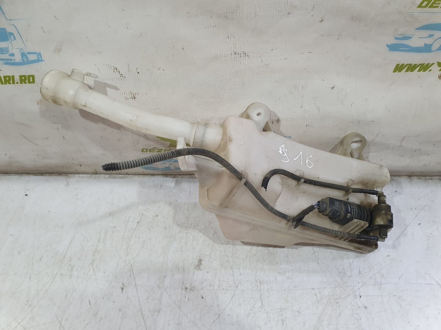 Vas lichid parbriz 13250456 Opel Meriva 2 (2010 - 2014)